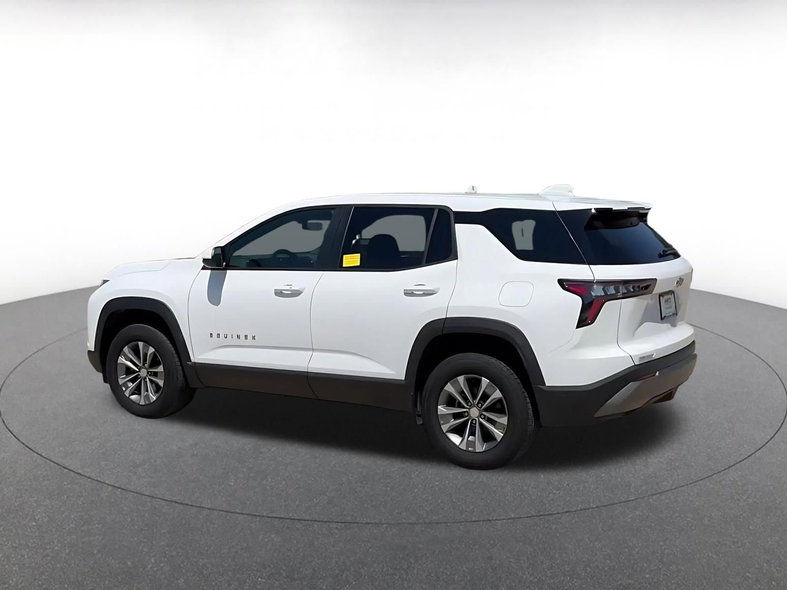 Thumbnail: 2025 Chevrolet Equinox - 10