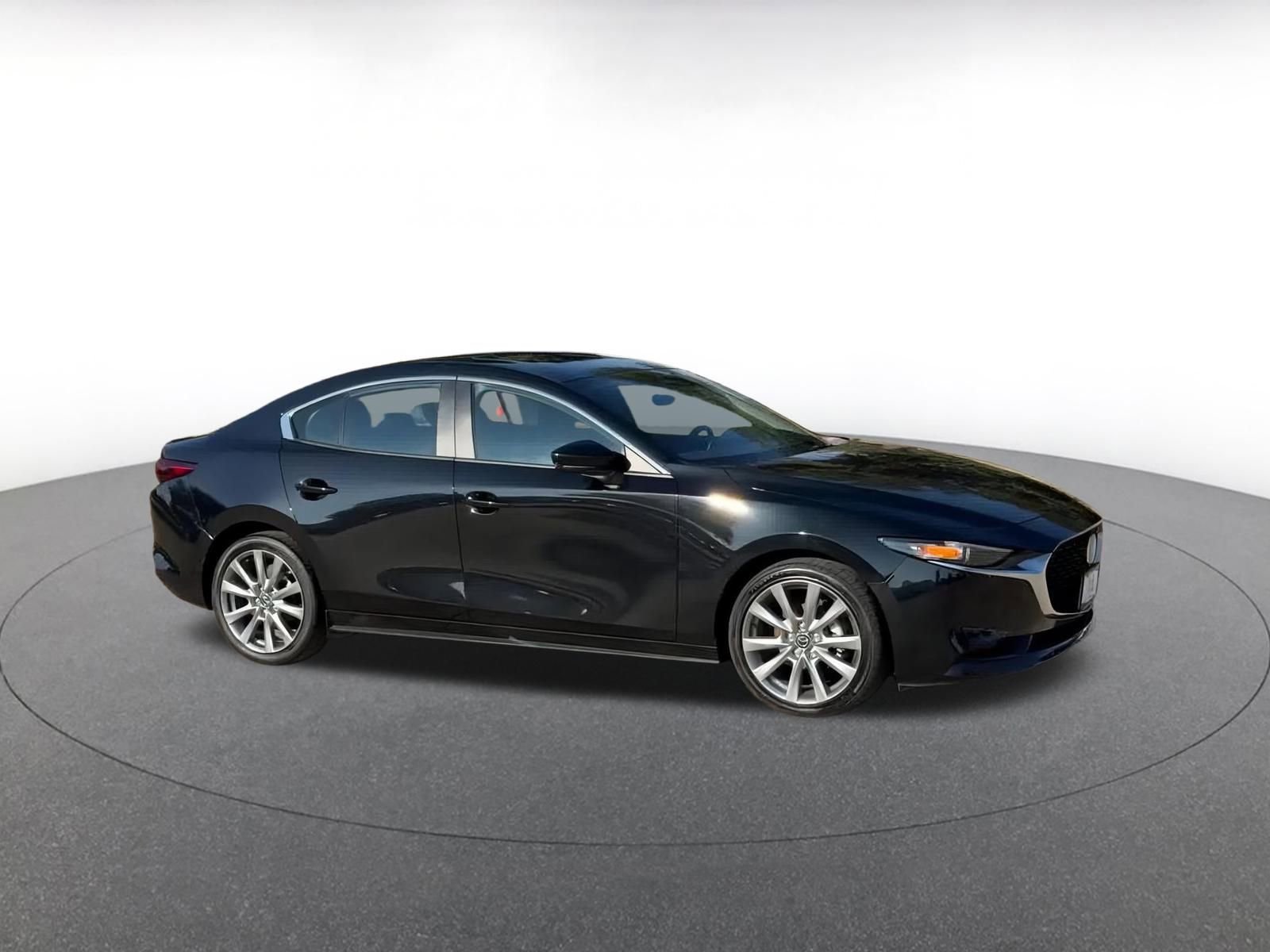 Thumbnail: 2025 Mazda Mazda3 - 2