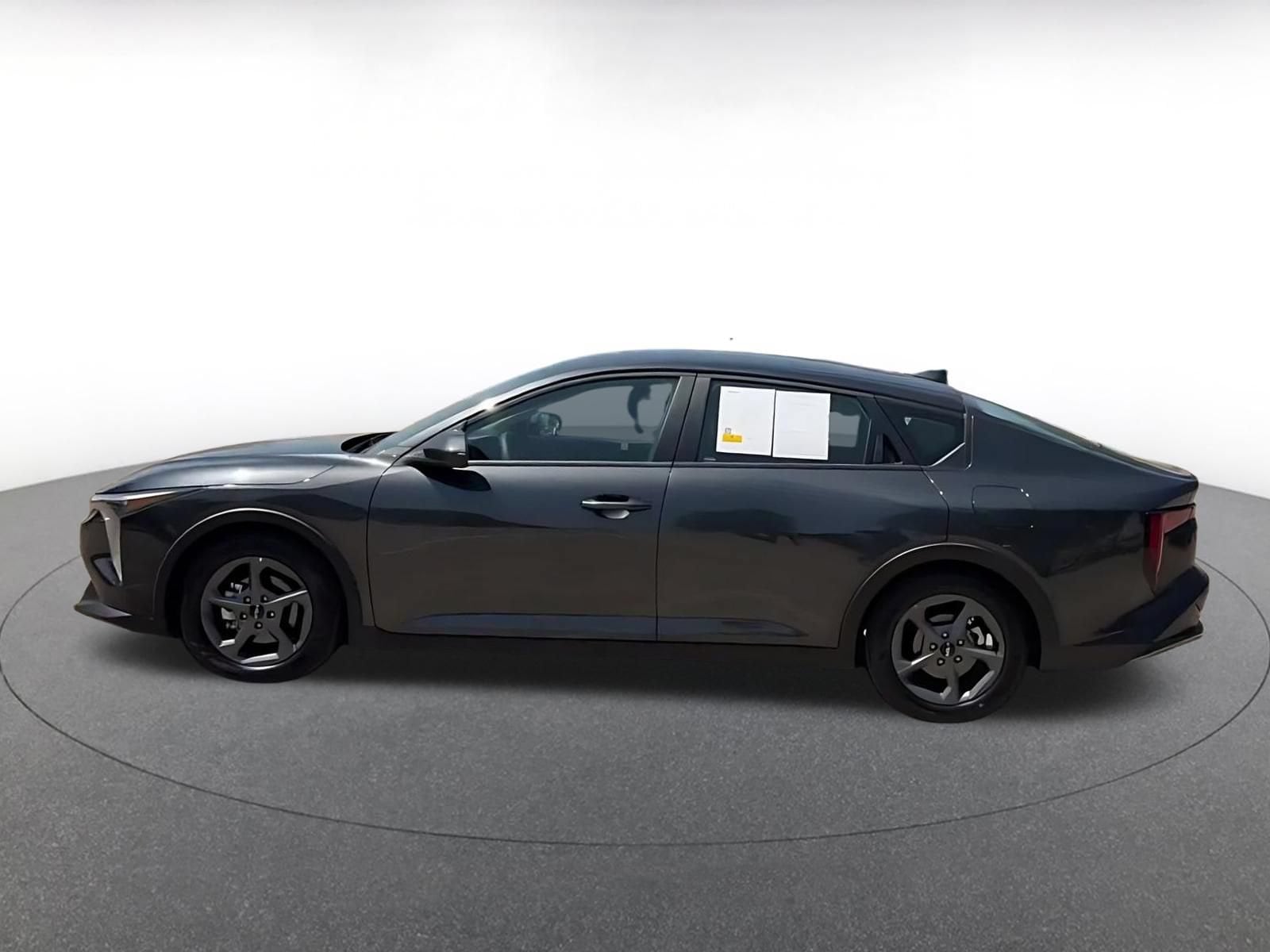 Thumbnail: 2026 Kia K4 - 7
