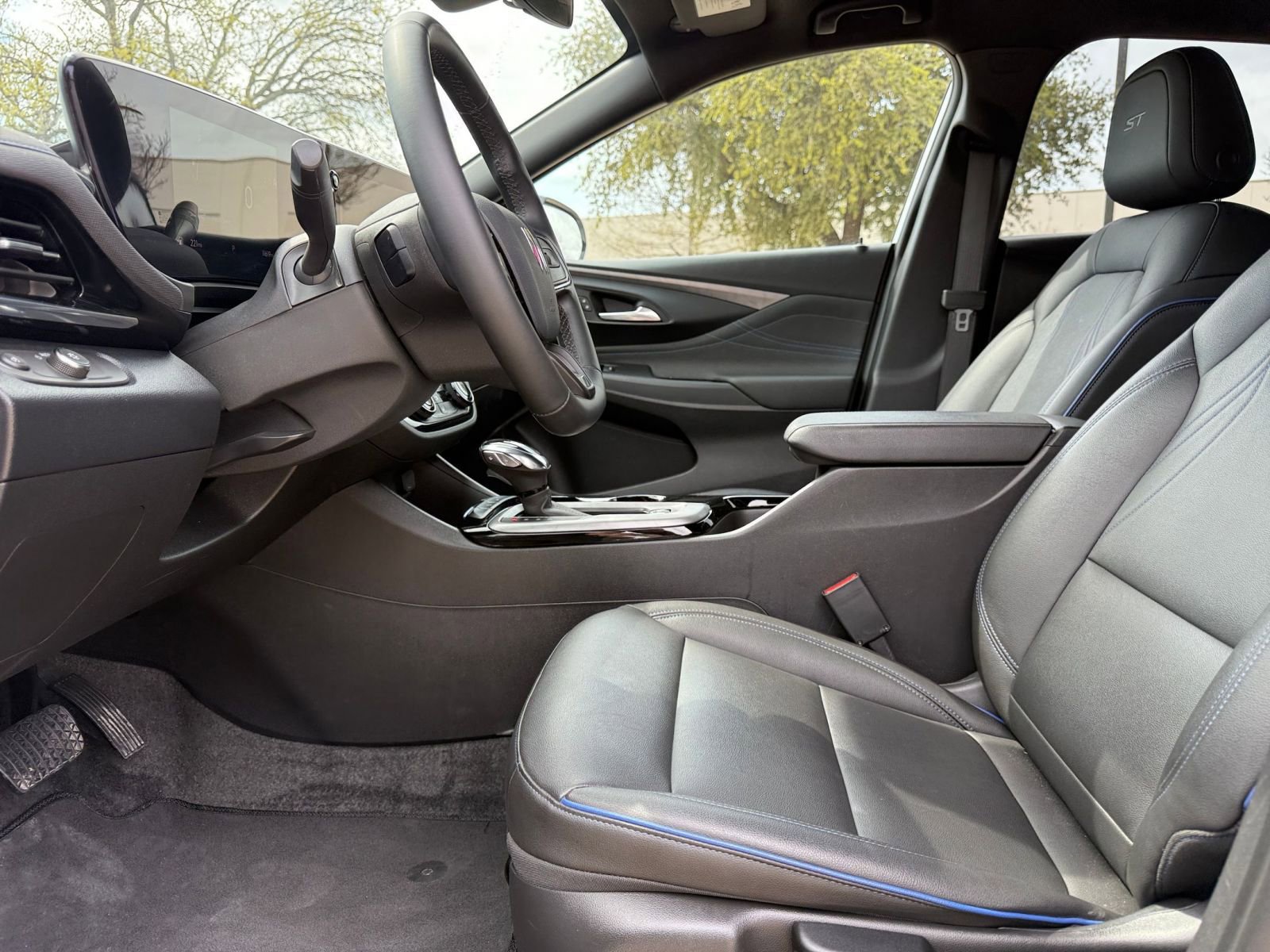 Thumbnail: 2025 Buick Envista - 27