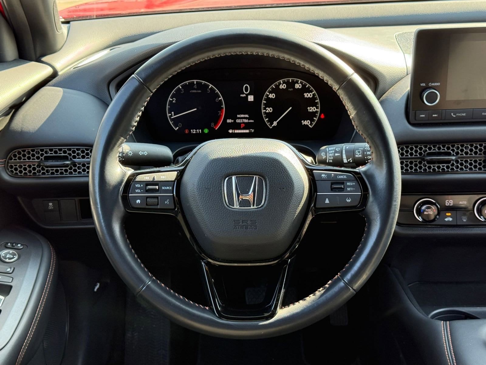 Thumbnail: 2025 Honda HR-V - 28