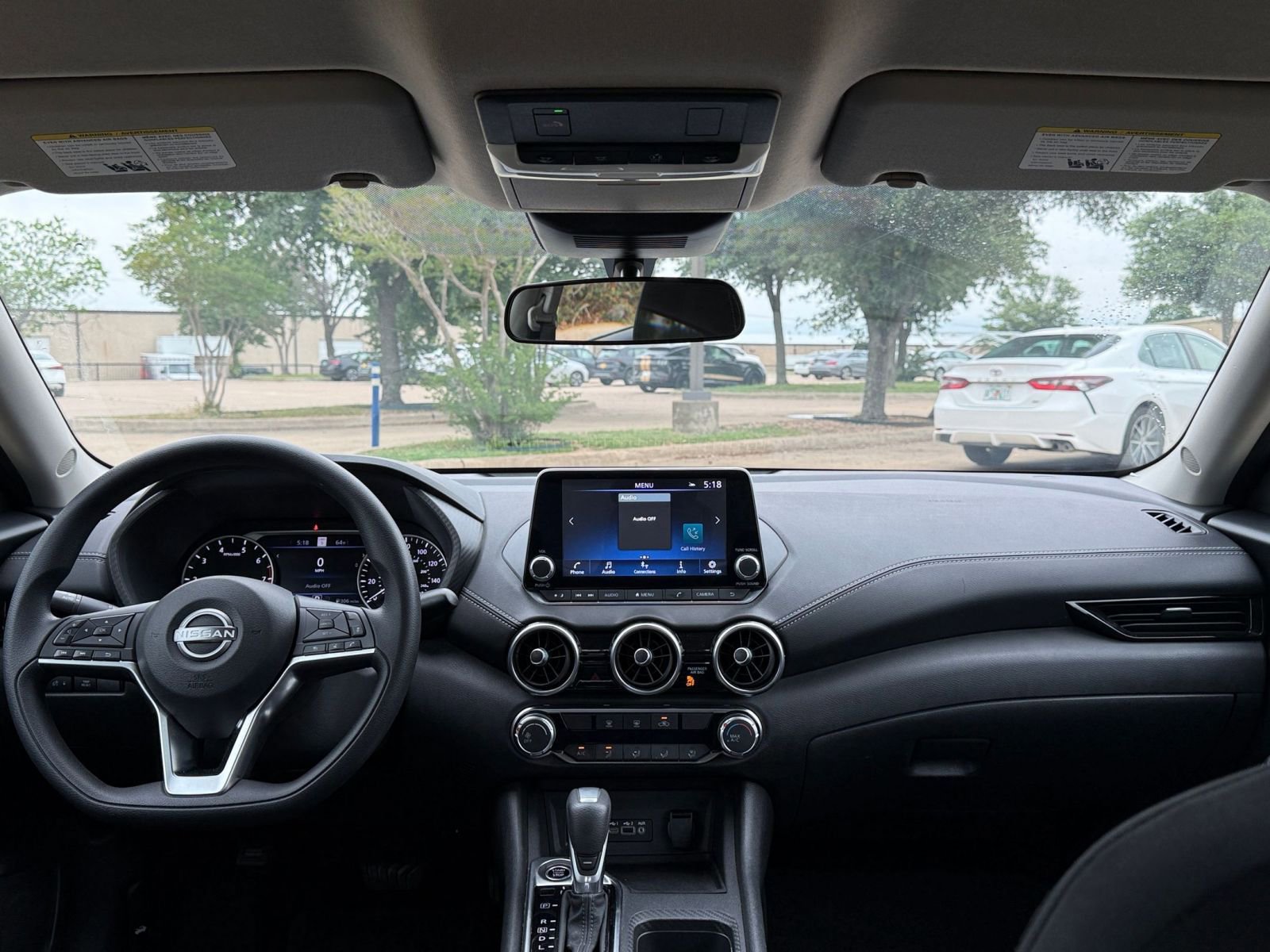 Thumbnail: 2025 Nissan Sentra - 33