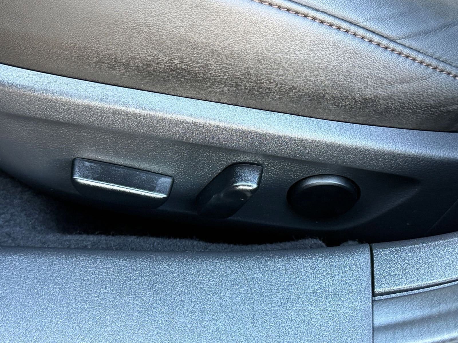 Thumbnail: 2025 Mazda Mazda3 - 23