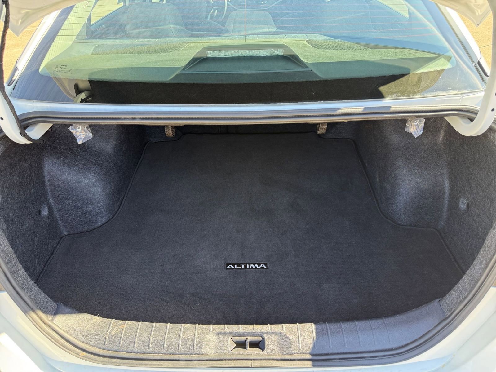 Thumbnail: 2025 Nissan Altima - 31