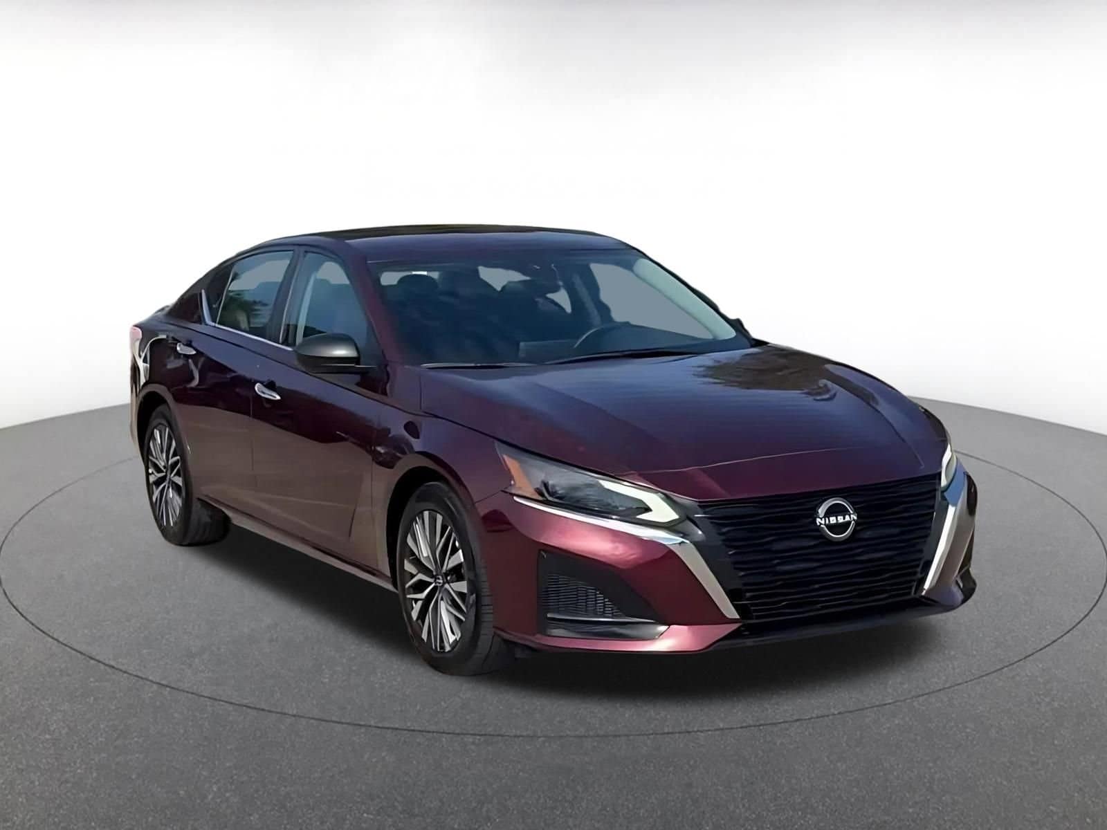 Thumbnail: 2025 Nissan Altima - 3