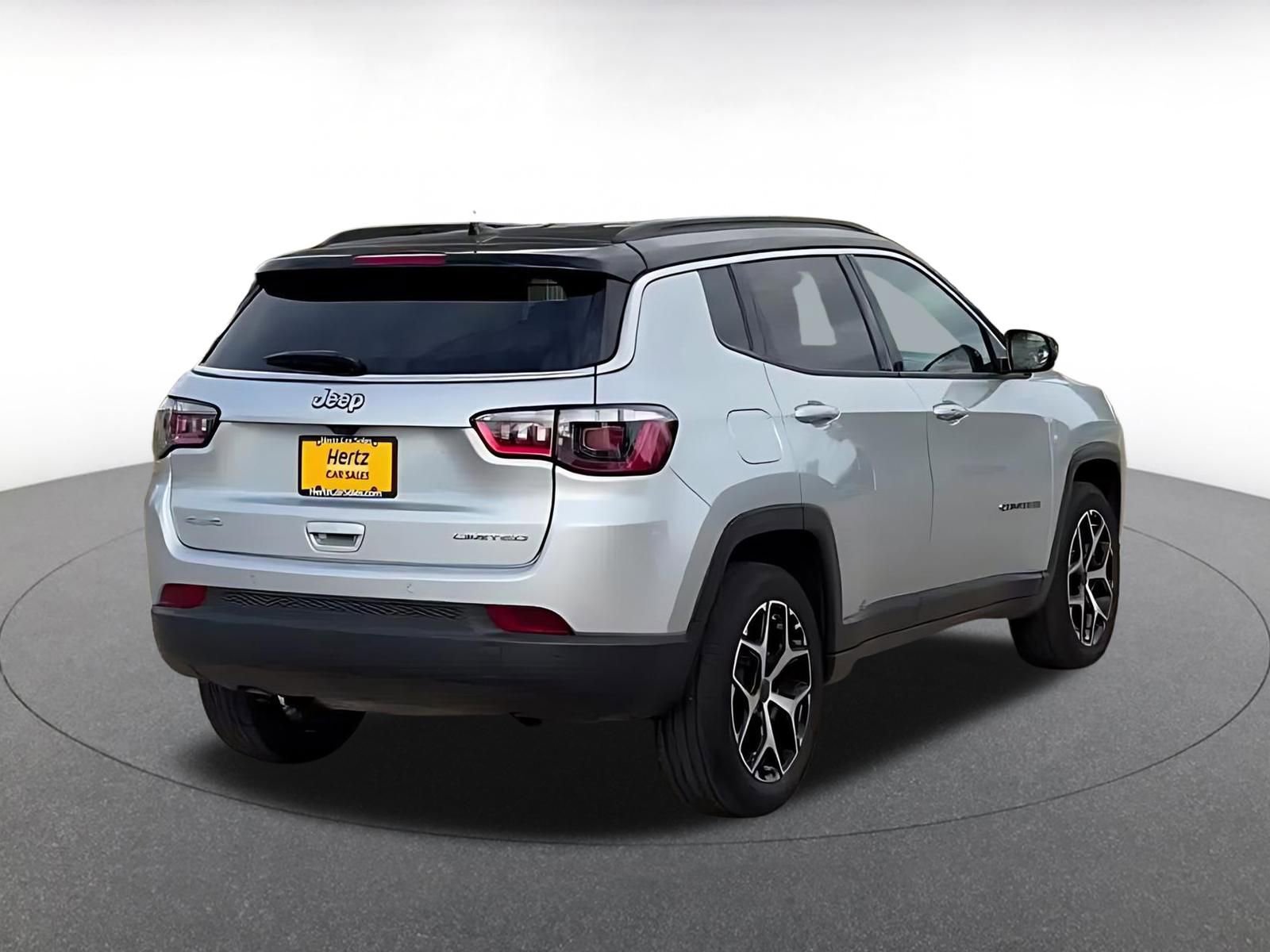 Thumbnail: 2025 Jeep Compass - 14