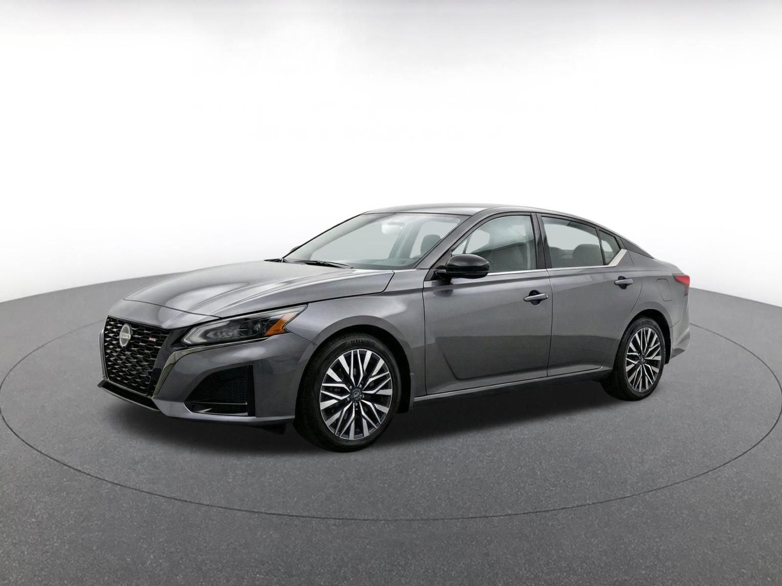 Thumbnail: 2025 Nissan Altima - 3