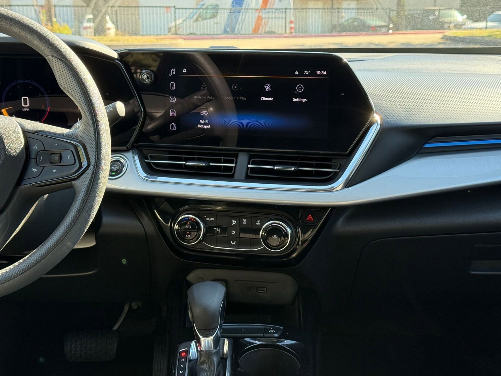 Thumbnail: 2025 Chevrolet Trax - 18