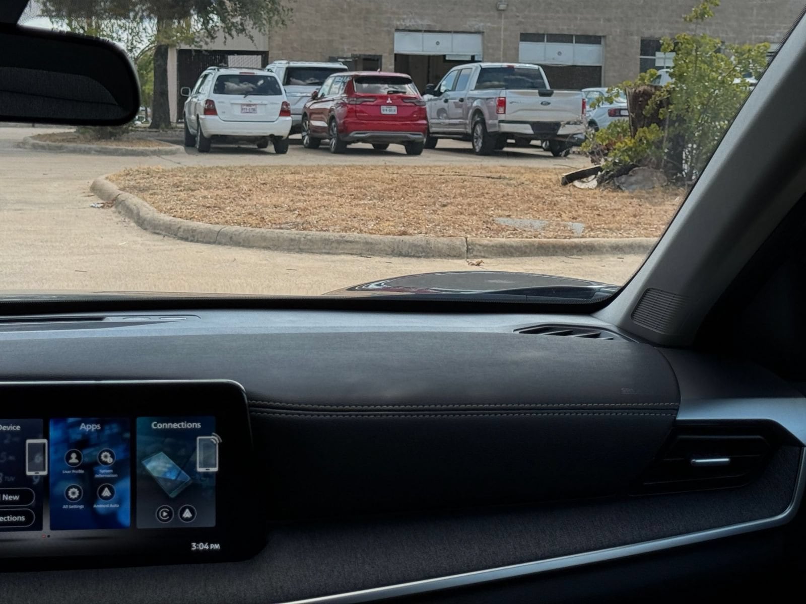 Thumbnail: 2026 Nissan Kicks - 34