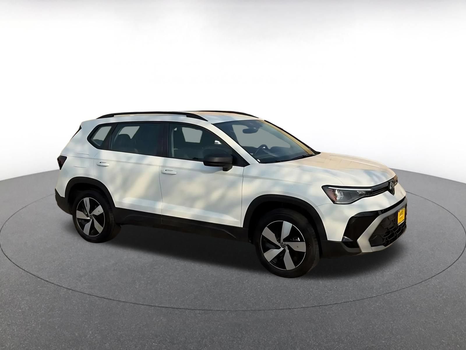 Thumbnail: 2026 Volkswagen Taos - 2