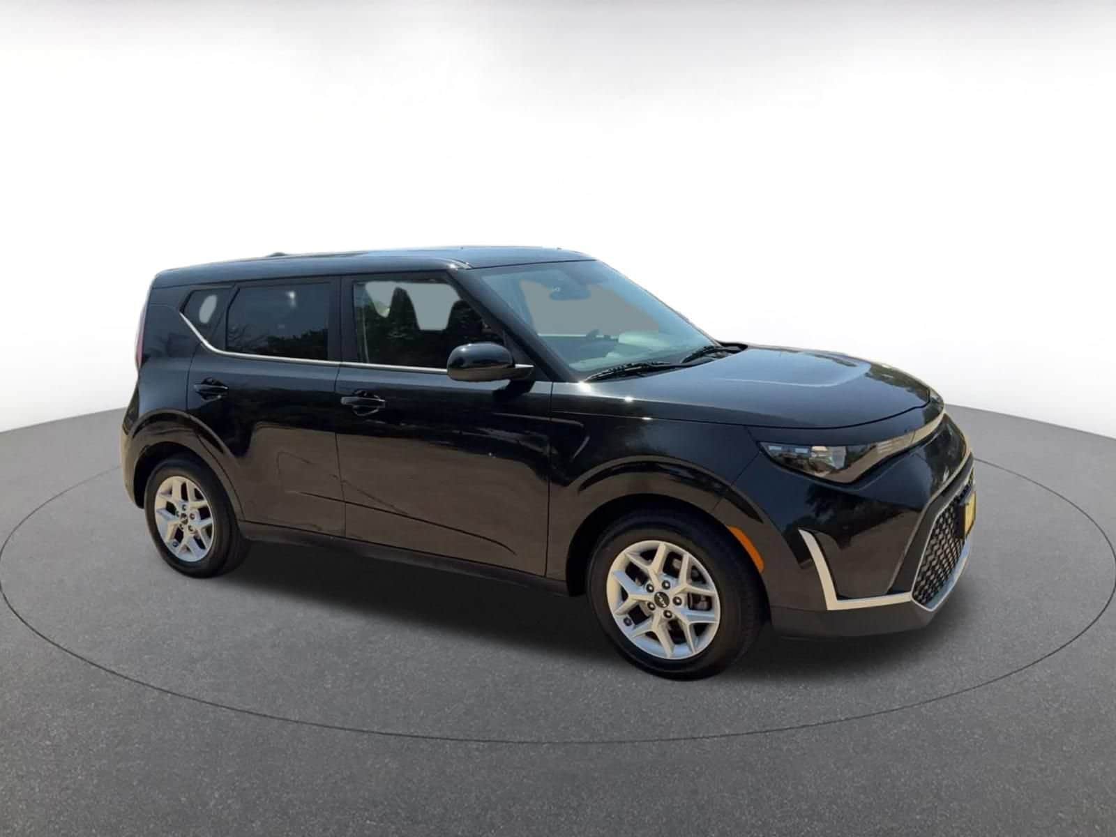 Thumbnail: 2025 Kia Soul - 2