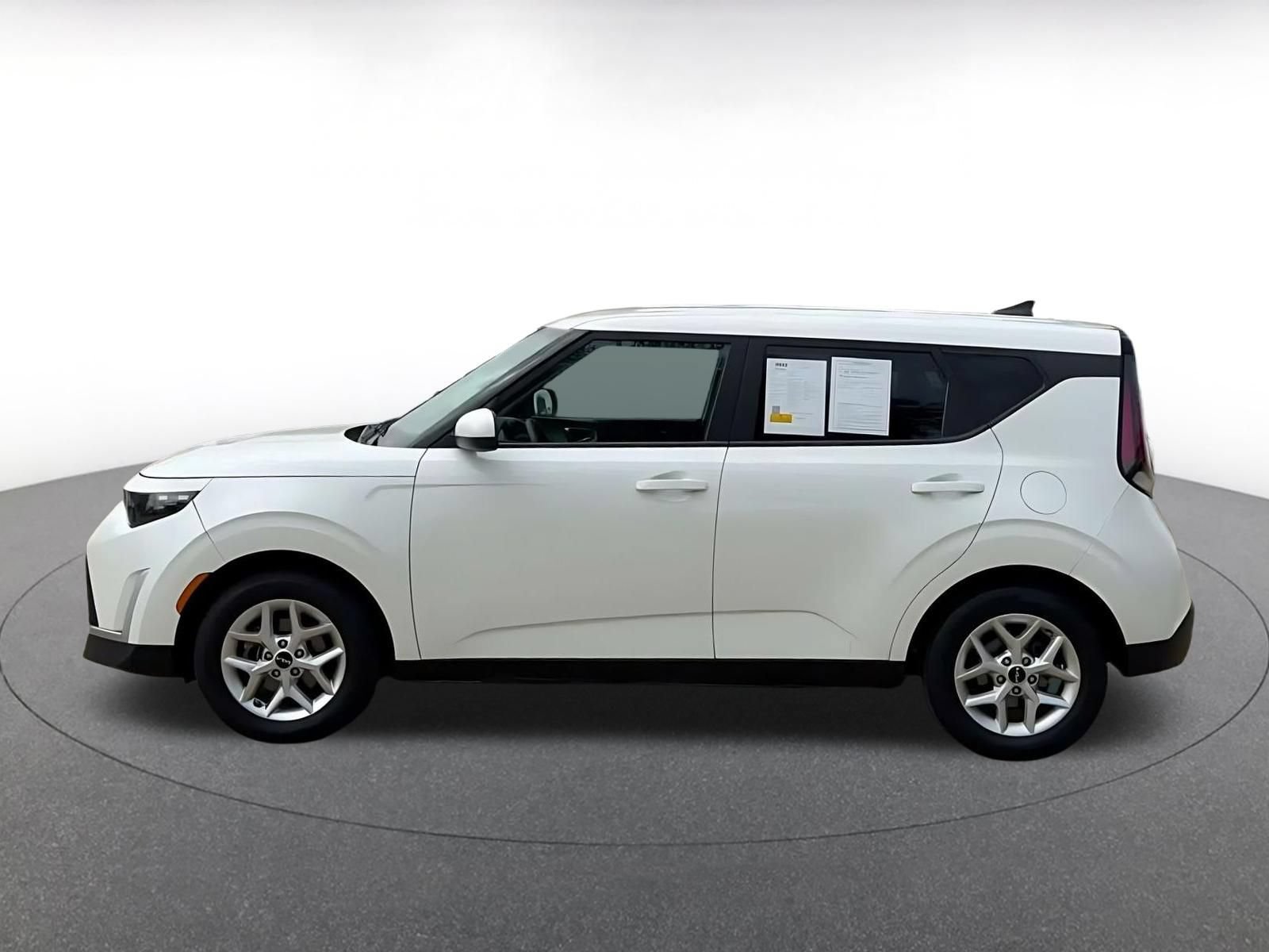 Thumbnail: 2025 Kia Soul - 8