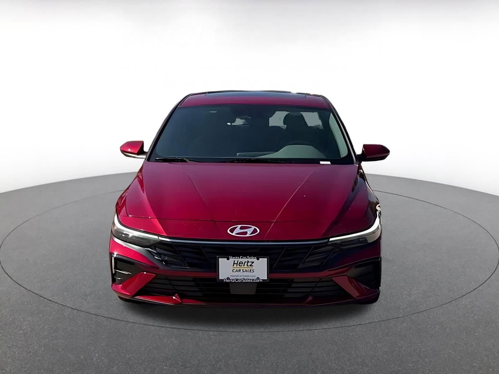 Thumbnail: 2025 Hyundai Elantra - 4