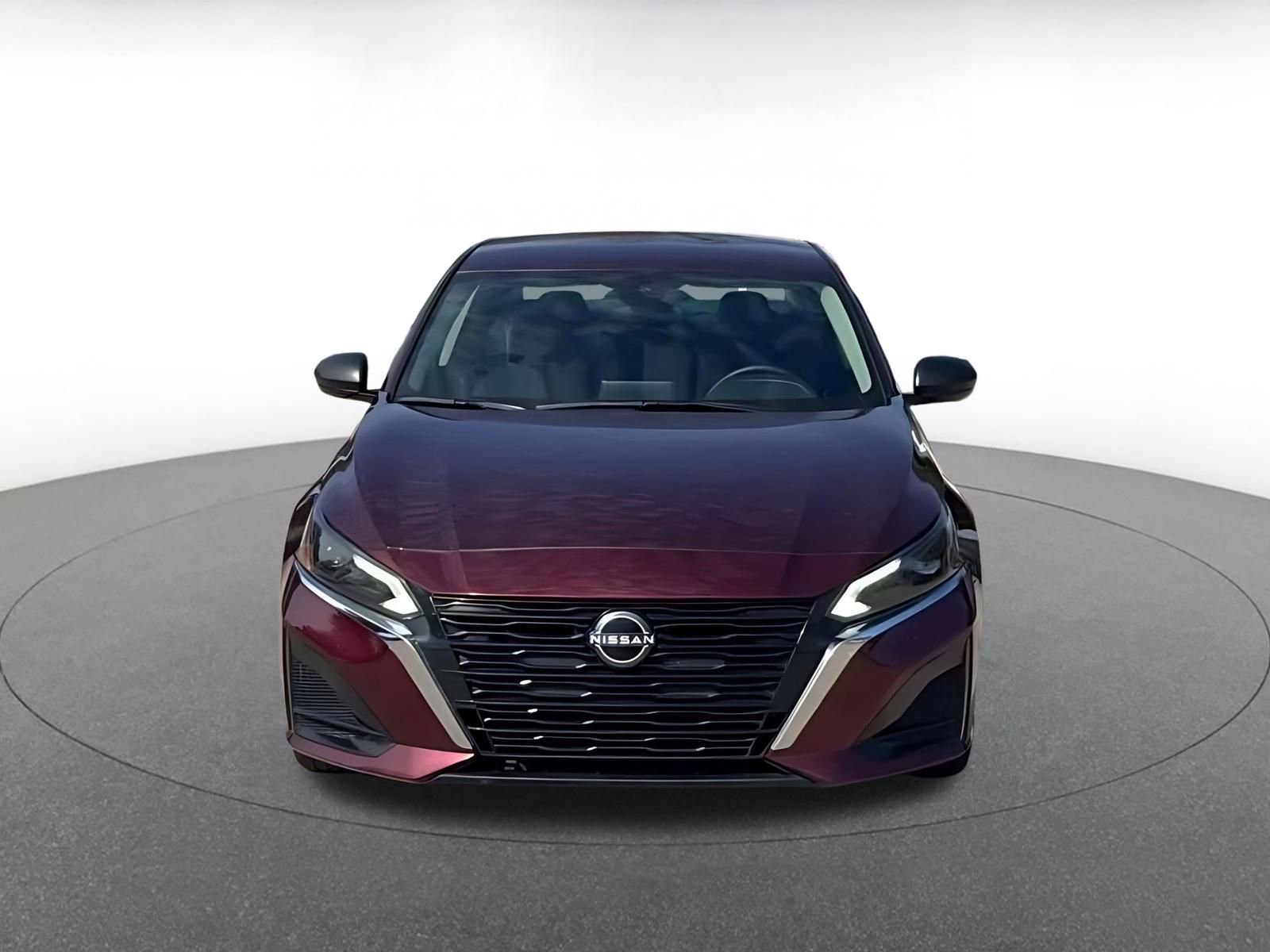 Thumbnail: 2025 Nissan Altima - 4