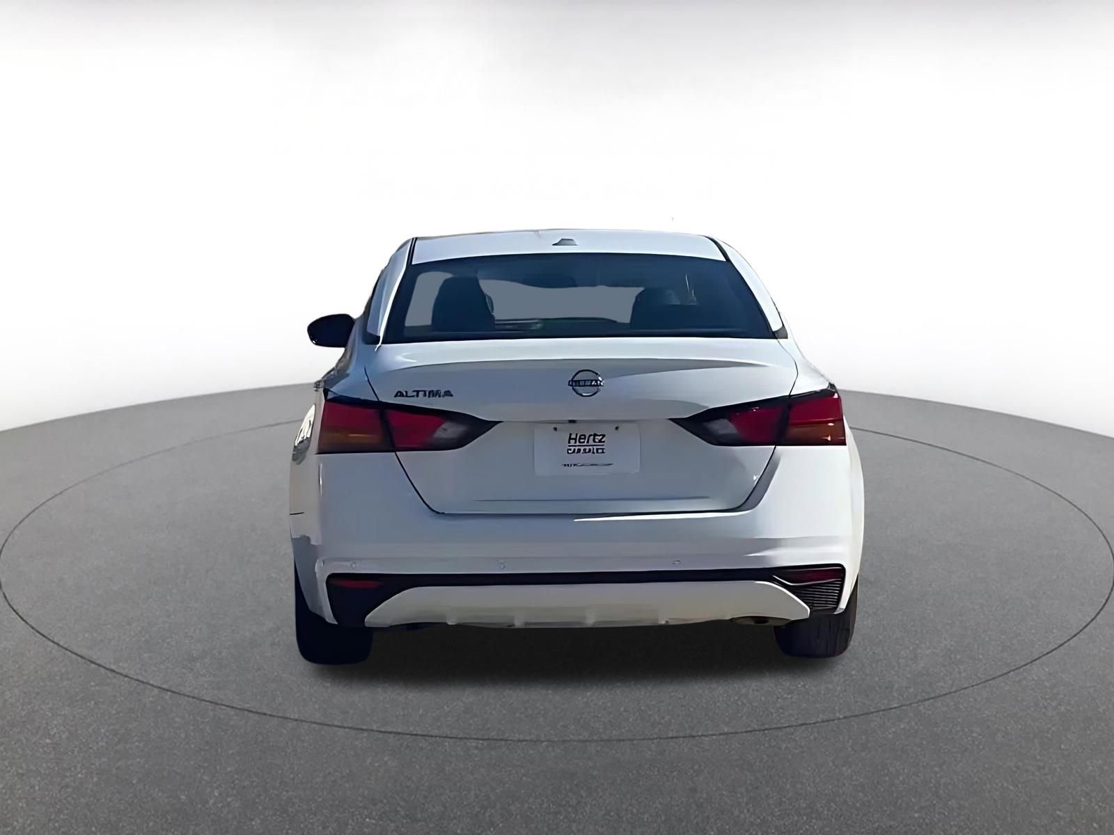 Thumbnail: 2025 Nissan Altima - 12