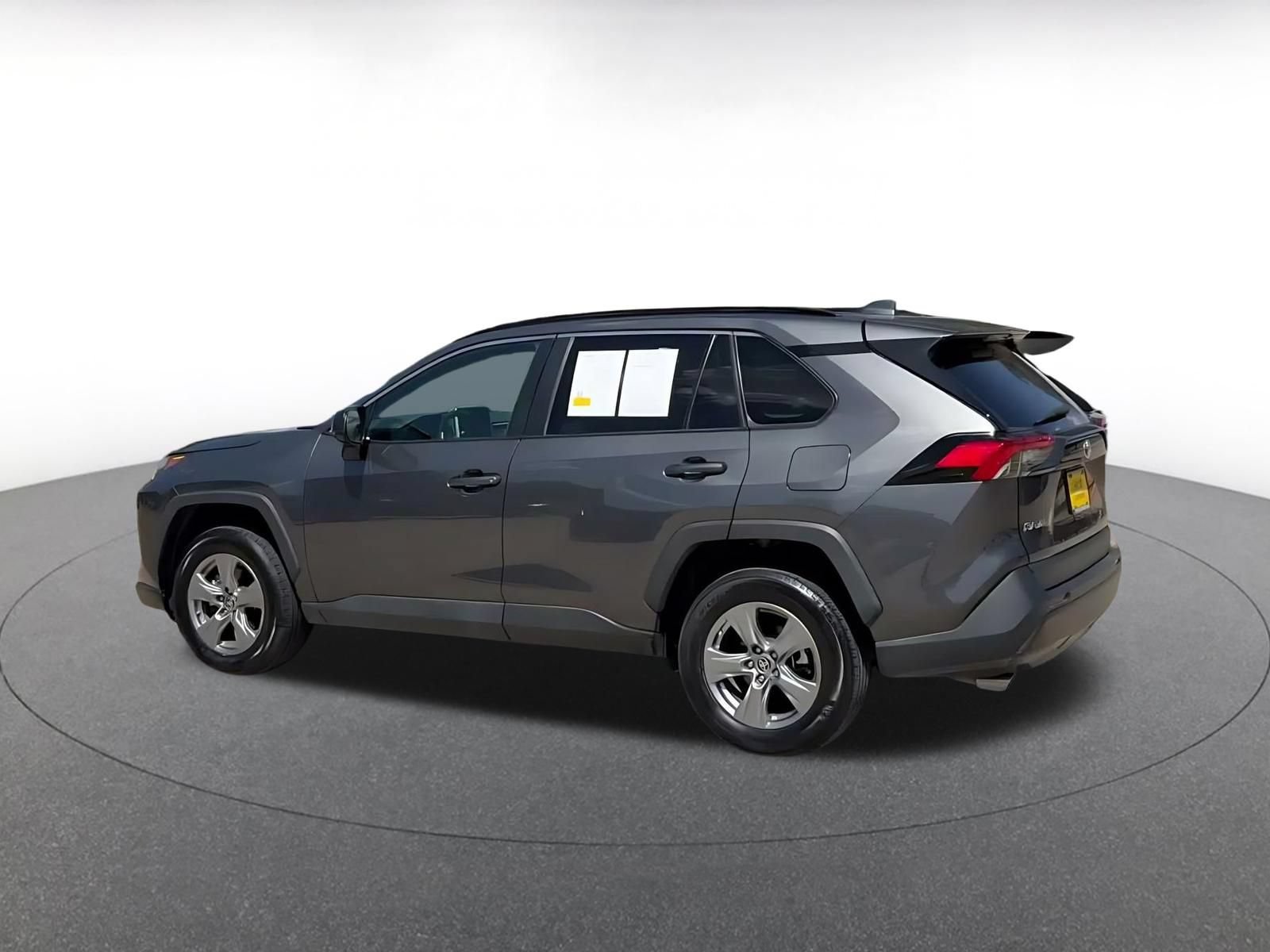 Thumbnail: 2024 Toyota RAV4 - 9