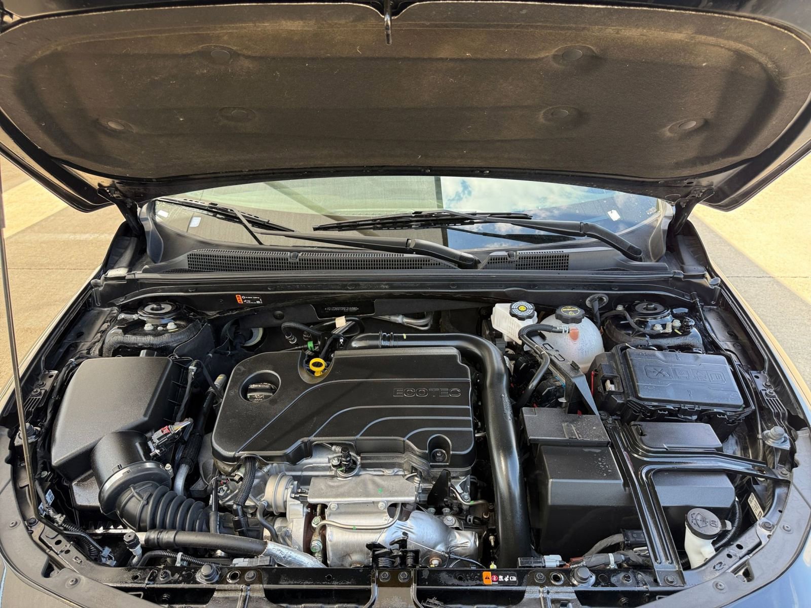 Thumbnail: 2024 Chevrolet Malibu - 32