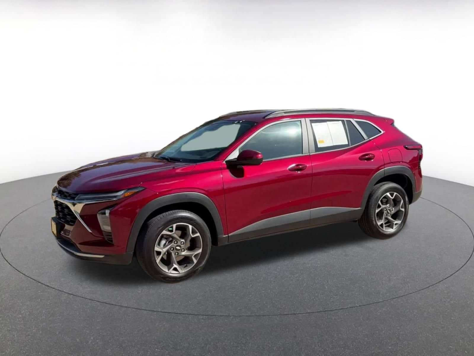 Thumbnail: 2025 Chevrolet Trax - 6