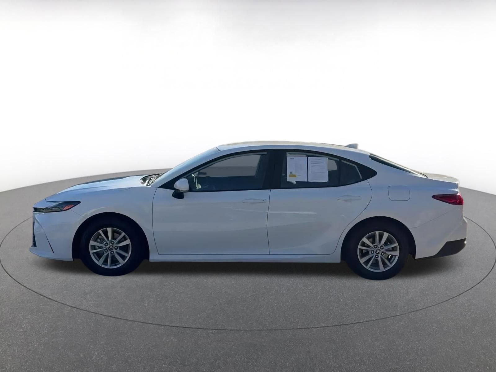 Thumbnail: 2025 Toyota Camry - 9