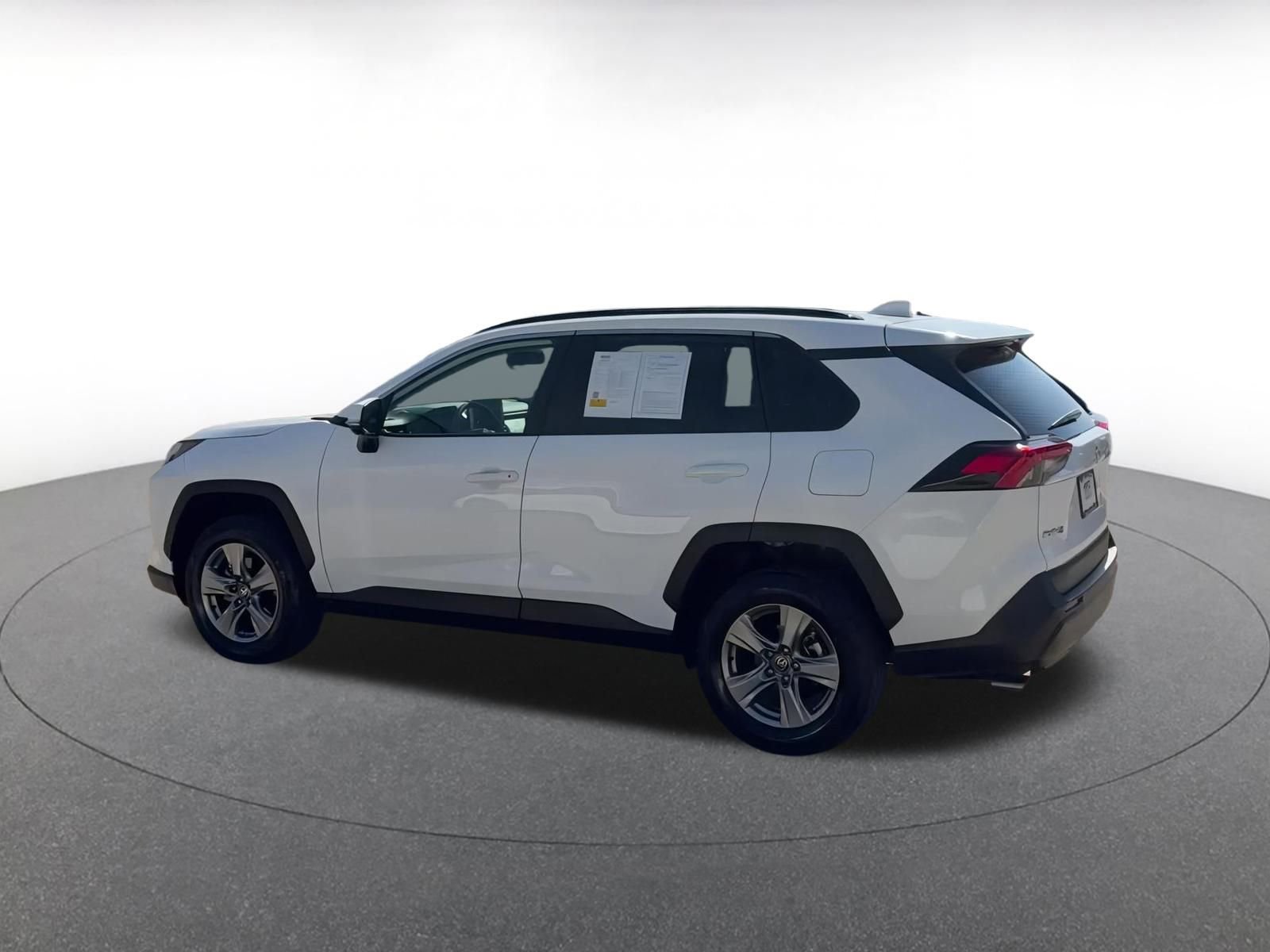 Thumbnail: 2025 Toyota RAV4 - 10