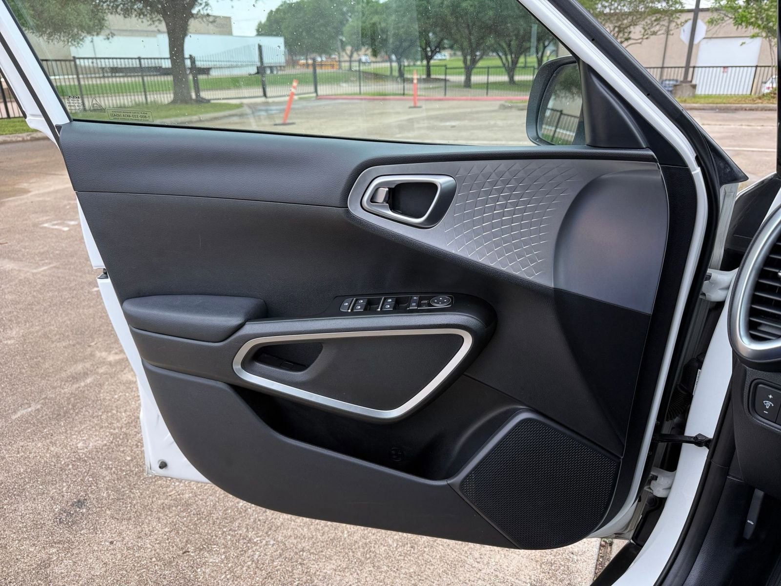 Thumbnail: 2025 Kia Soul - 18