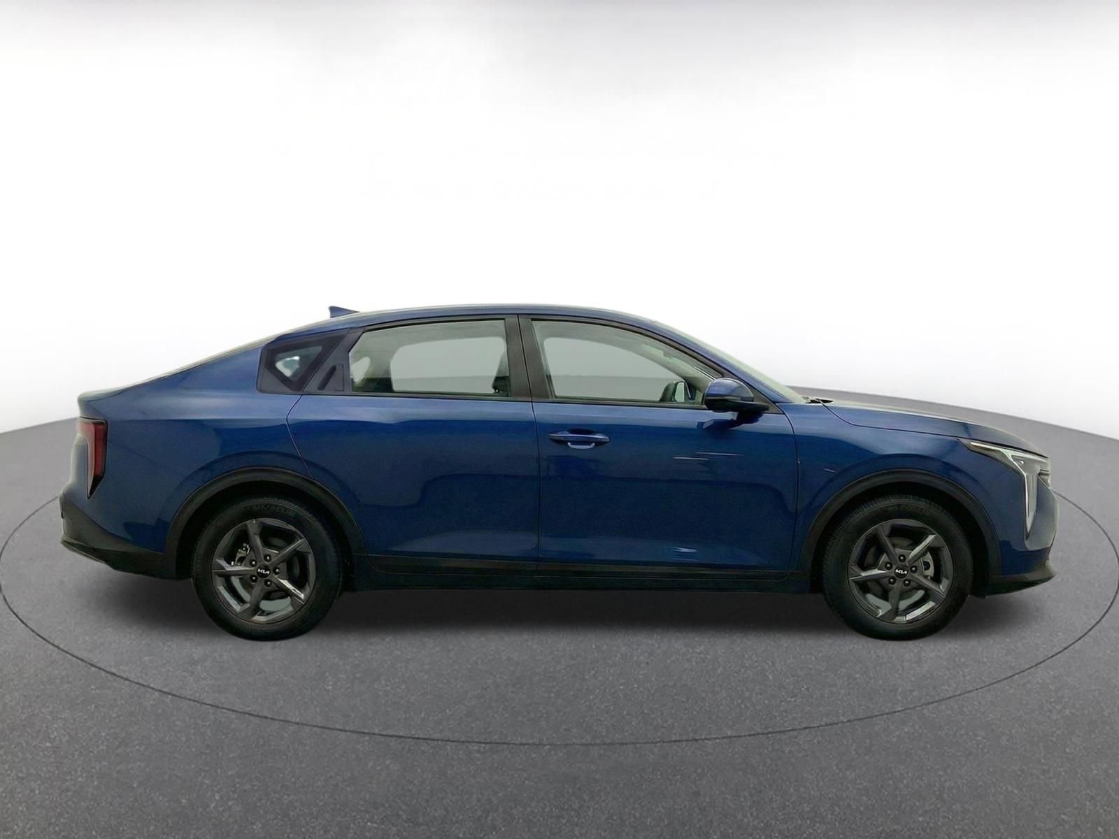 Thumbnail: 2025 Kia K4 - 14