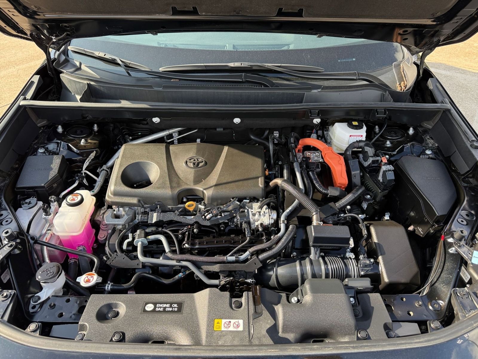 Thumbnail: 2025 Toyota RAV4 - 33