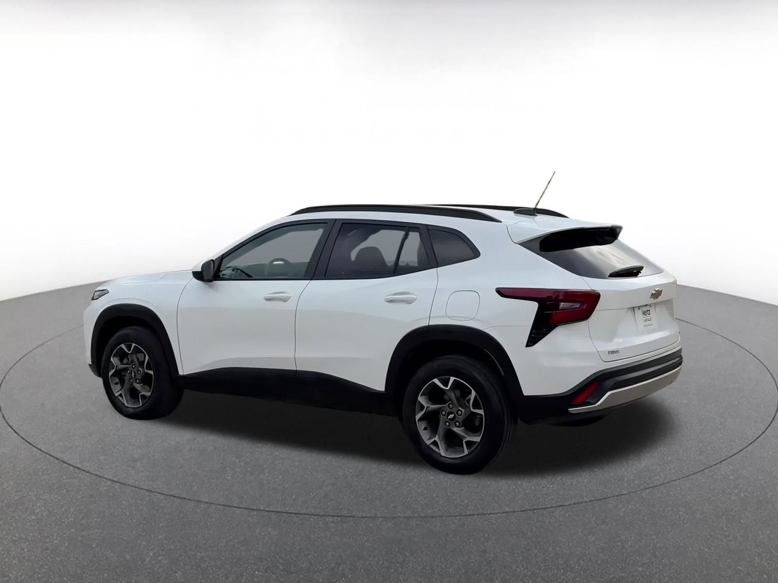 Thumbnail: 2025 Chevrolet Trax - 11