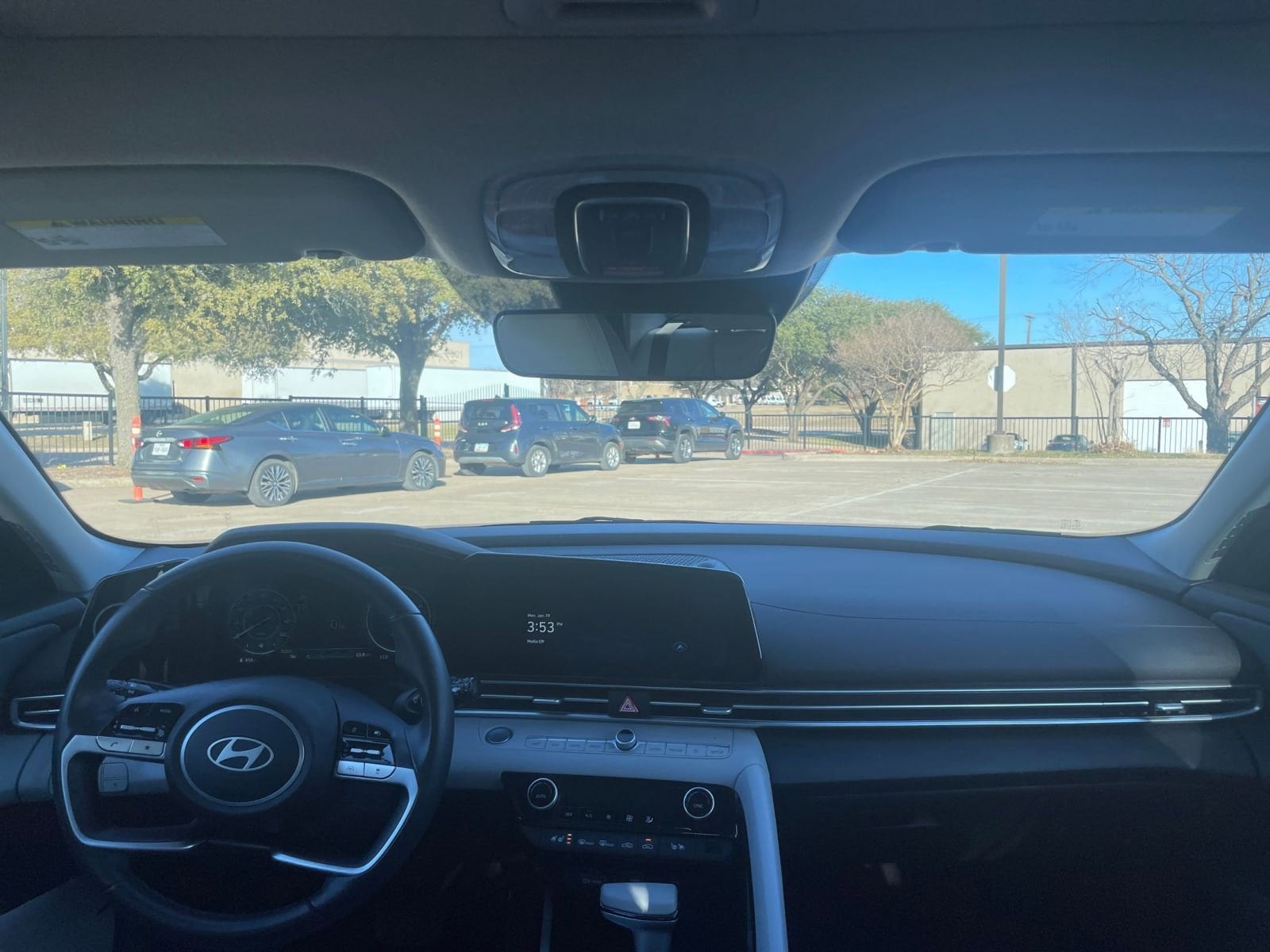 Thumbnail: 2025 Hyundai Elantra - 35