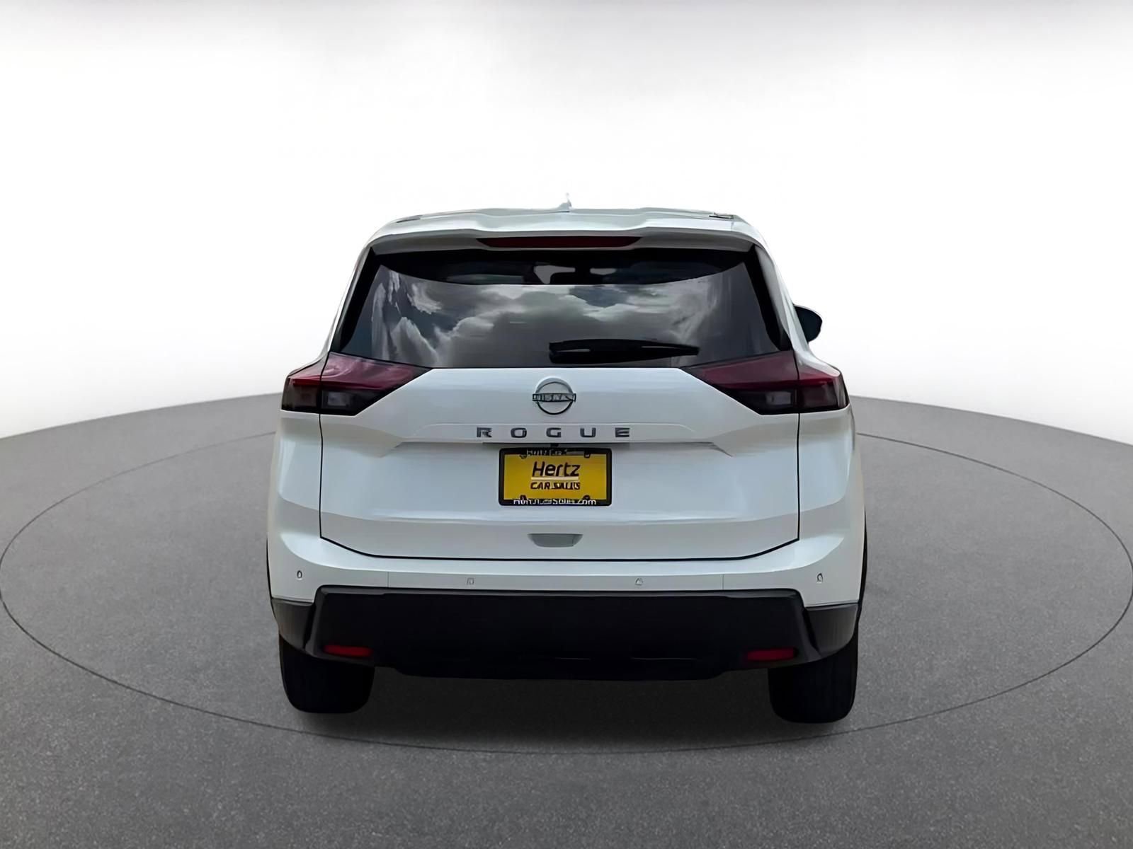 Thumbnail: 2025 Nissan Rogue - 12