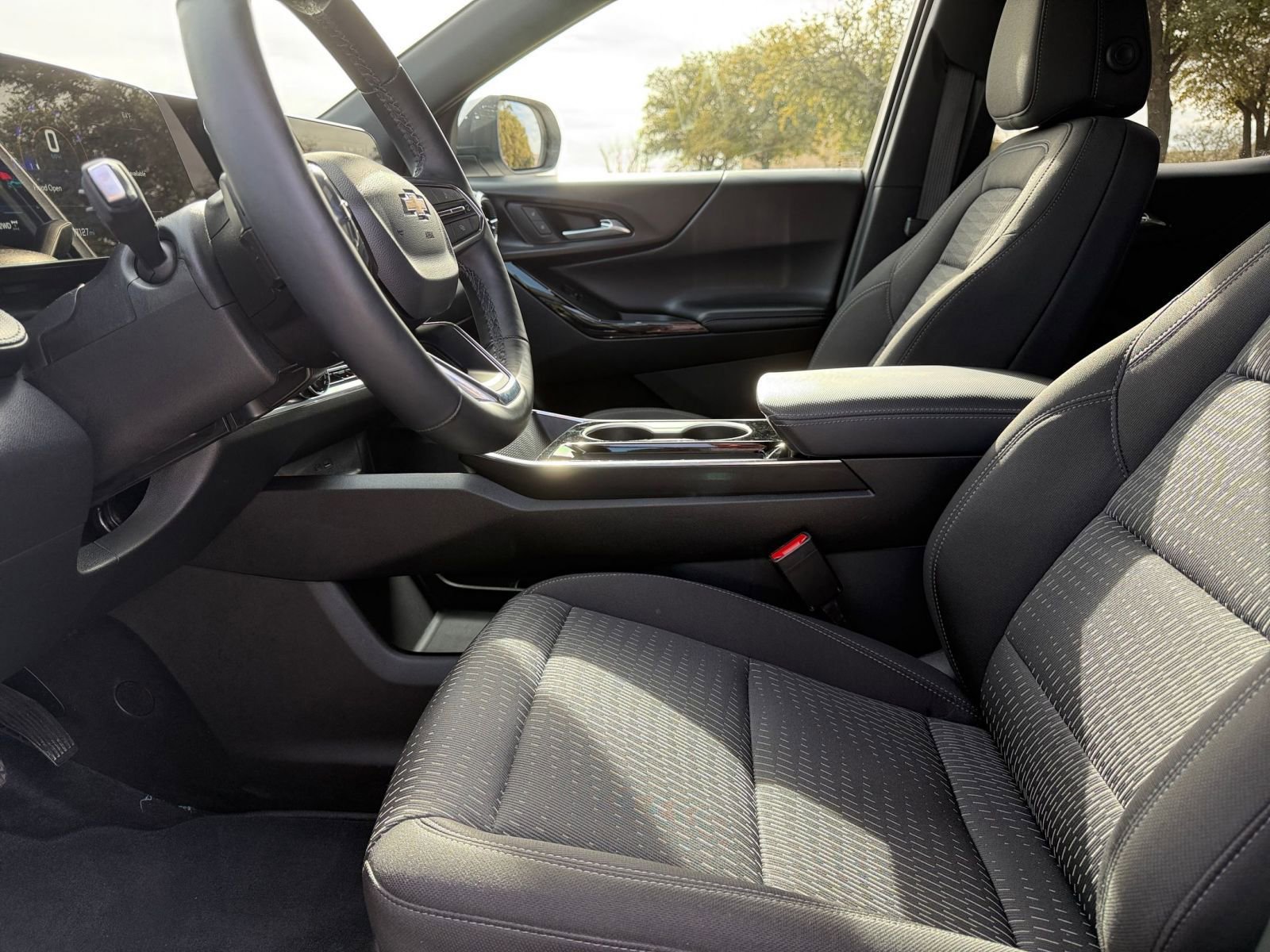 Thumbnail: 2025 Chevrolet Equinox - 27