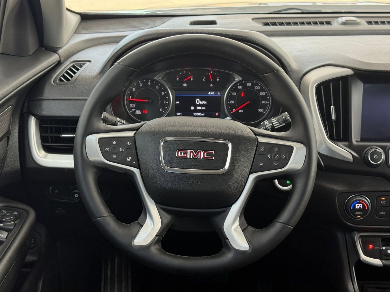 Thumbnail: 2024 GMC Terrain - 28