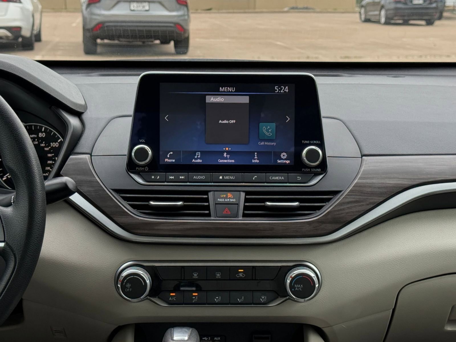 Thumbnail: 2025 Nissan Altima - 17