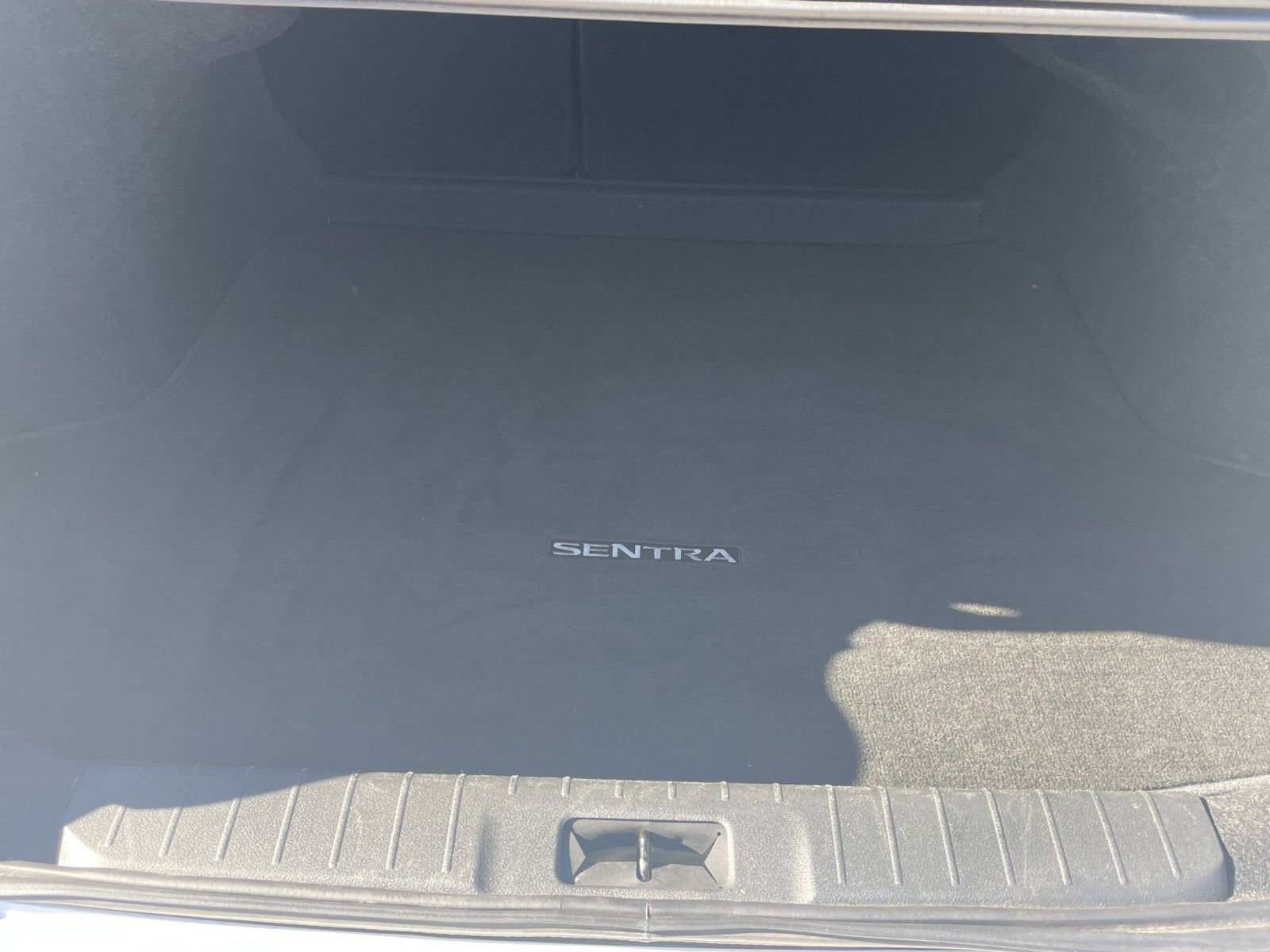 Thumbnail: 2025 Nissan Sentra - 31