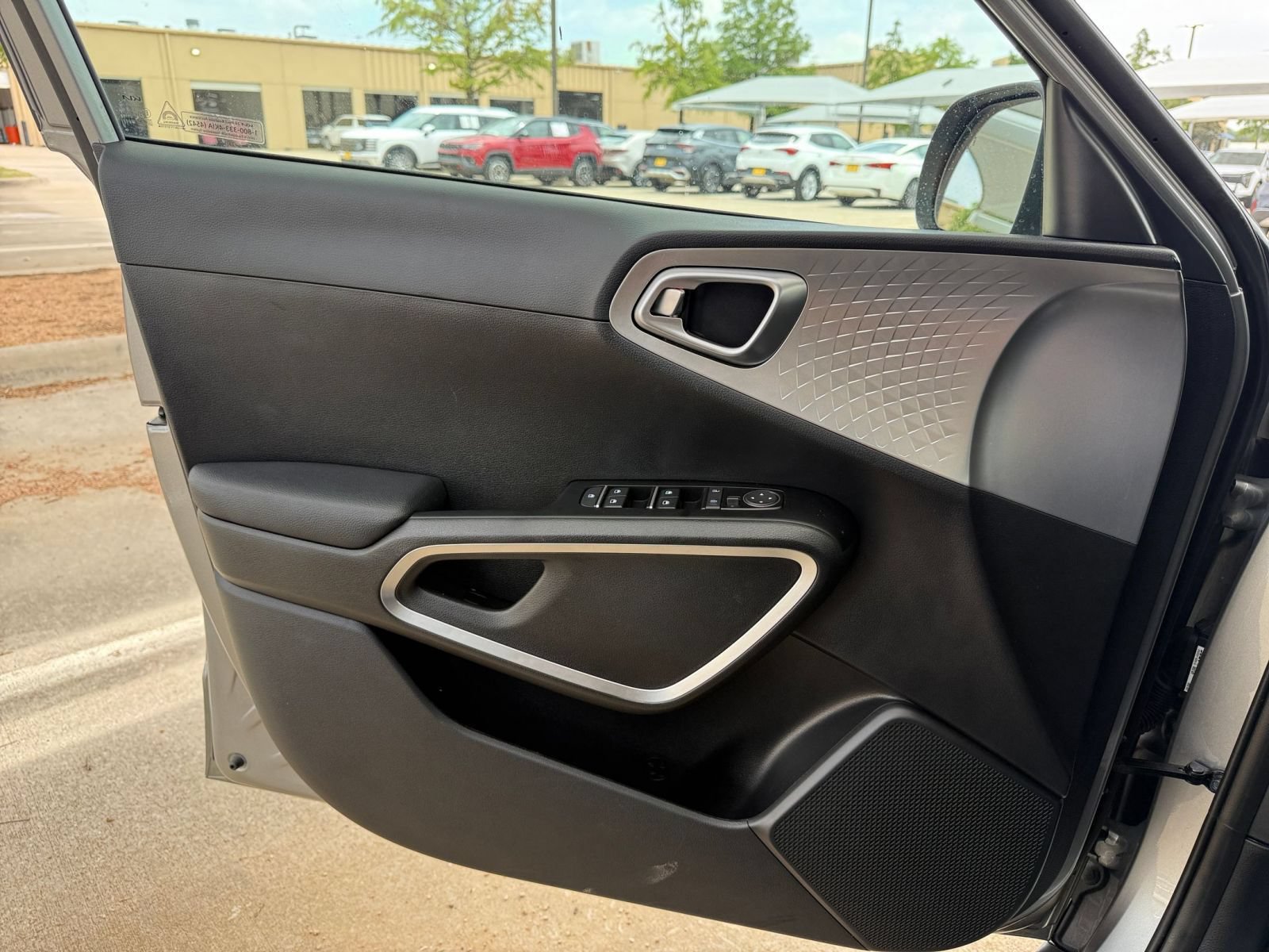 Thumbnail: 2025 Kia Soul - 15