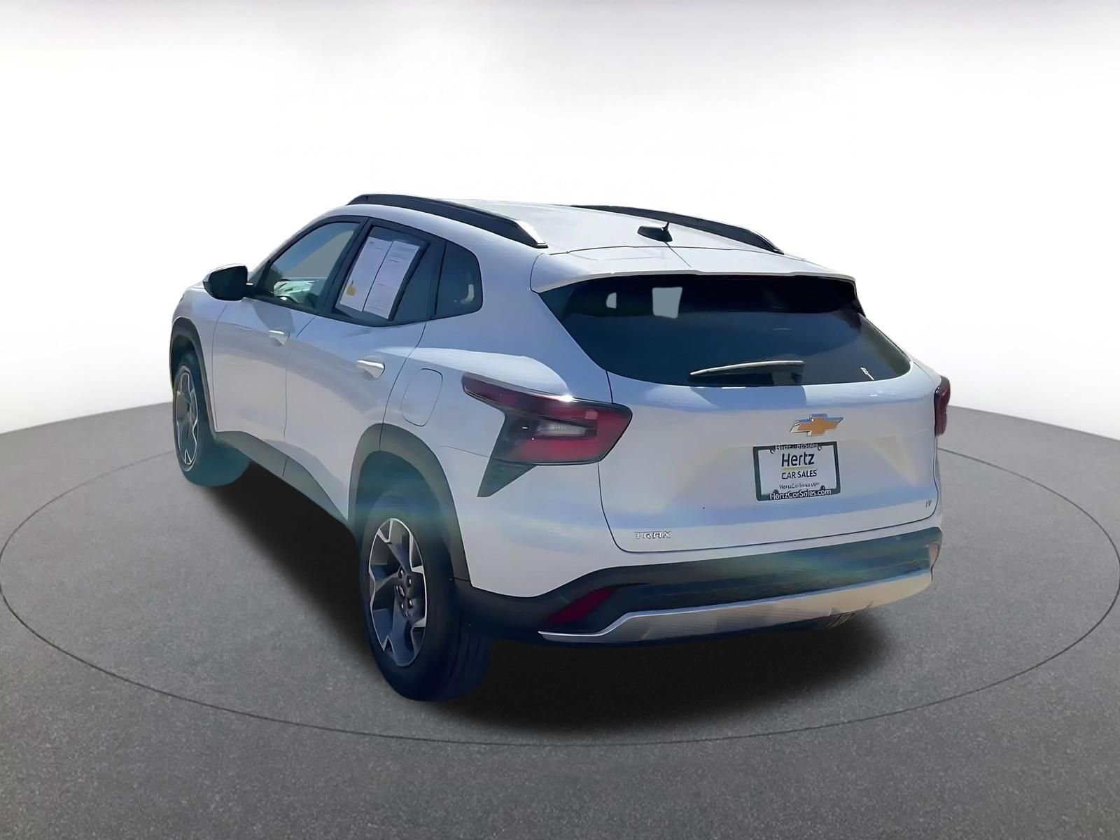 Thumbnail: 2025 Chevrolet Trax - 11