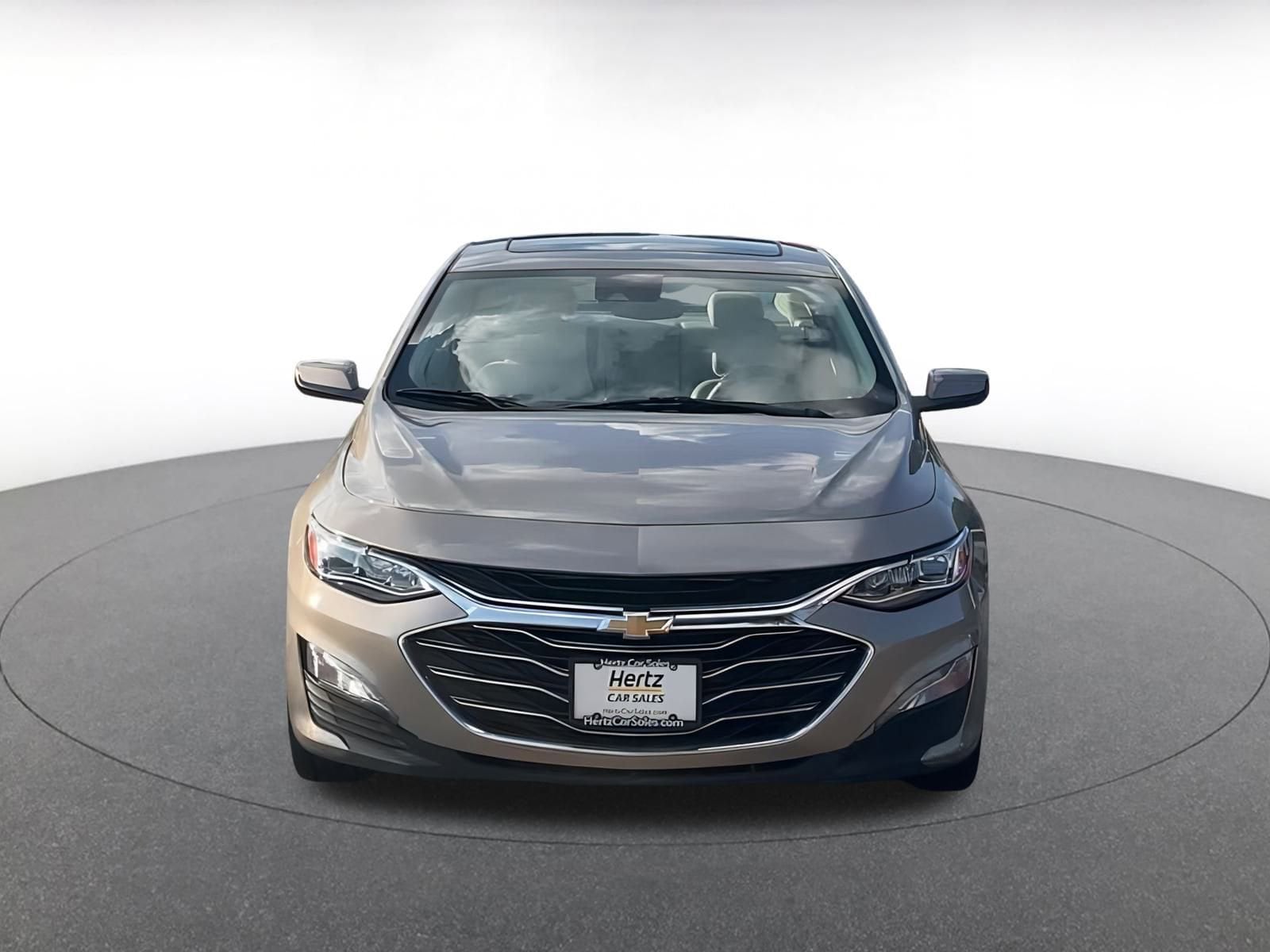 Thumbnail: 2024 Chevrolet Malibu - 4