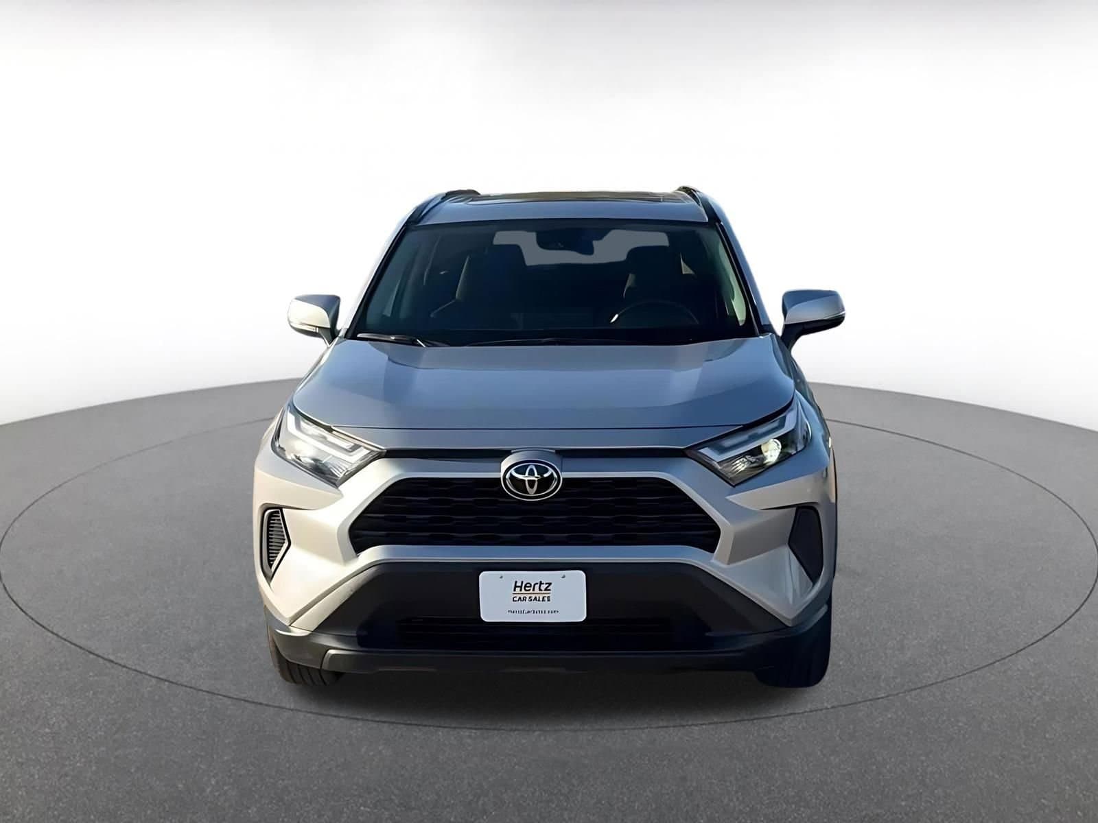 Thumbnail: 2025 Toyota RAV4 - 4