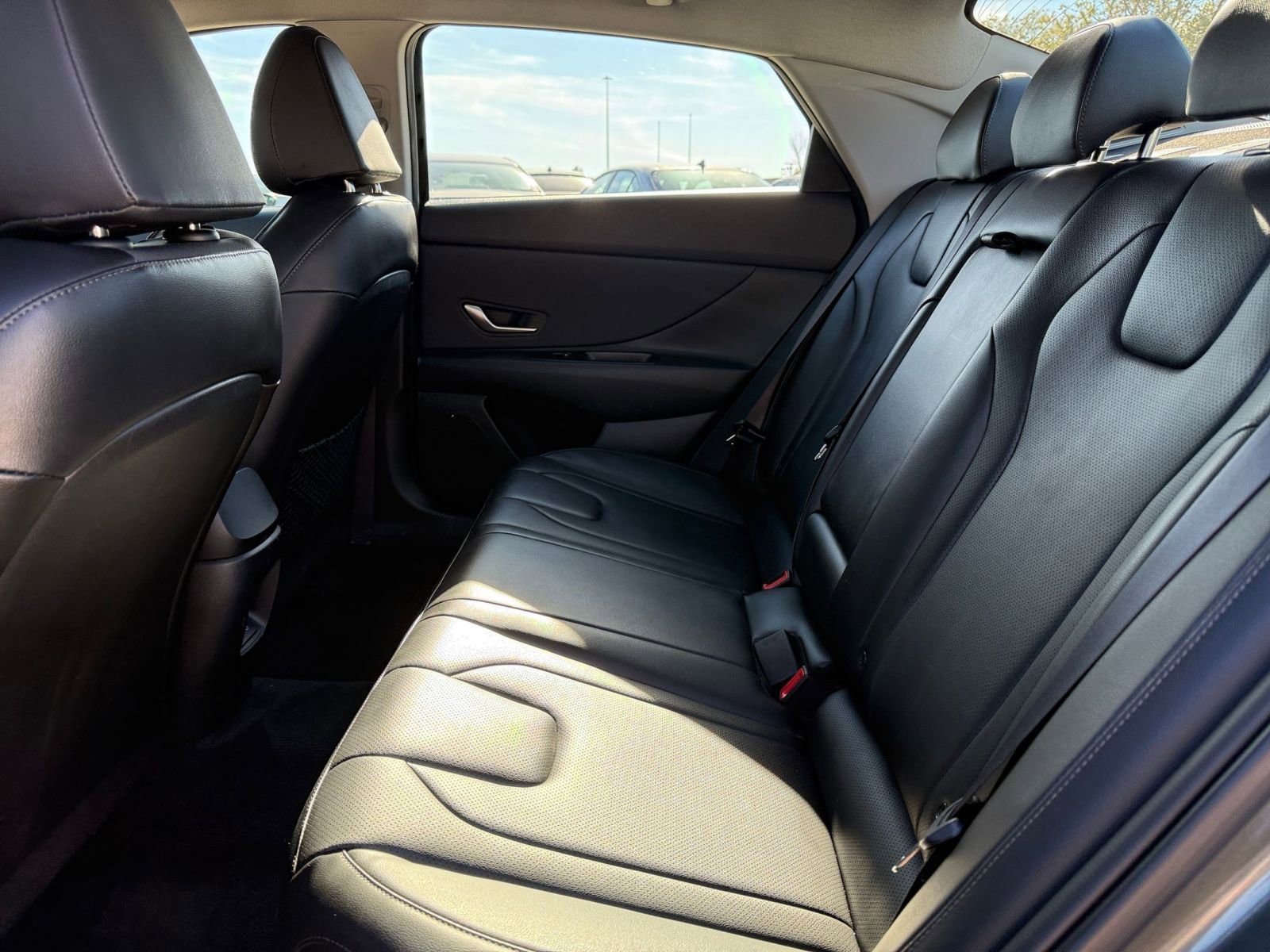 Thumbnail: 2025 Hyundai Elantra - 27