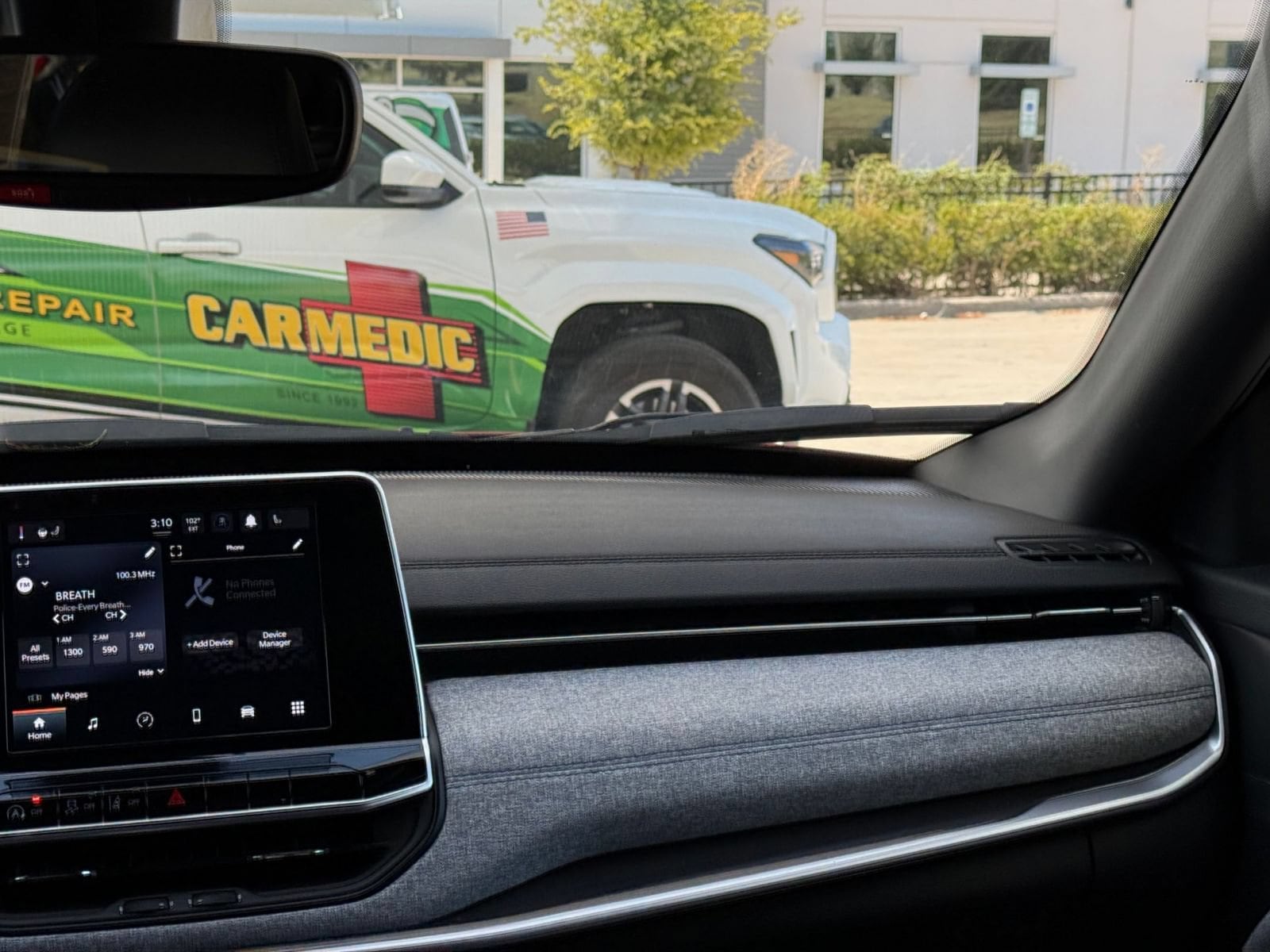 Thumbnail: 2025 Jeep Compass - 34