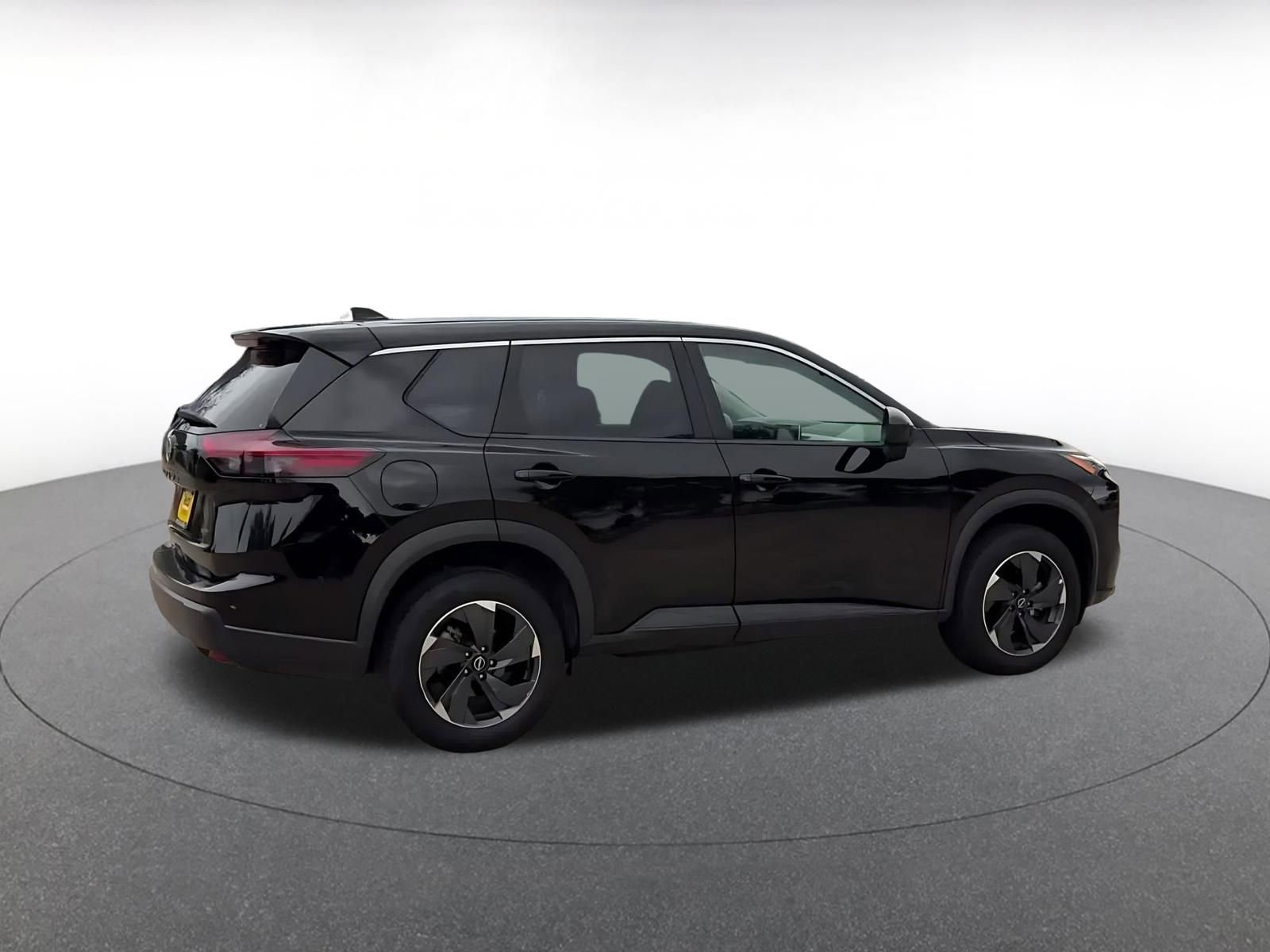 Thumbnail: 2025 Nissan Rogue - 14