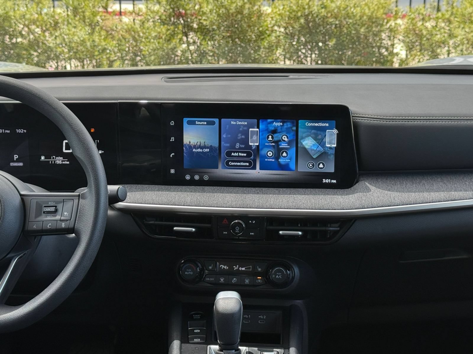 Thumbnail: 2026 Nissan Kicks - 14