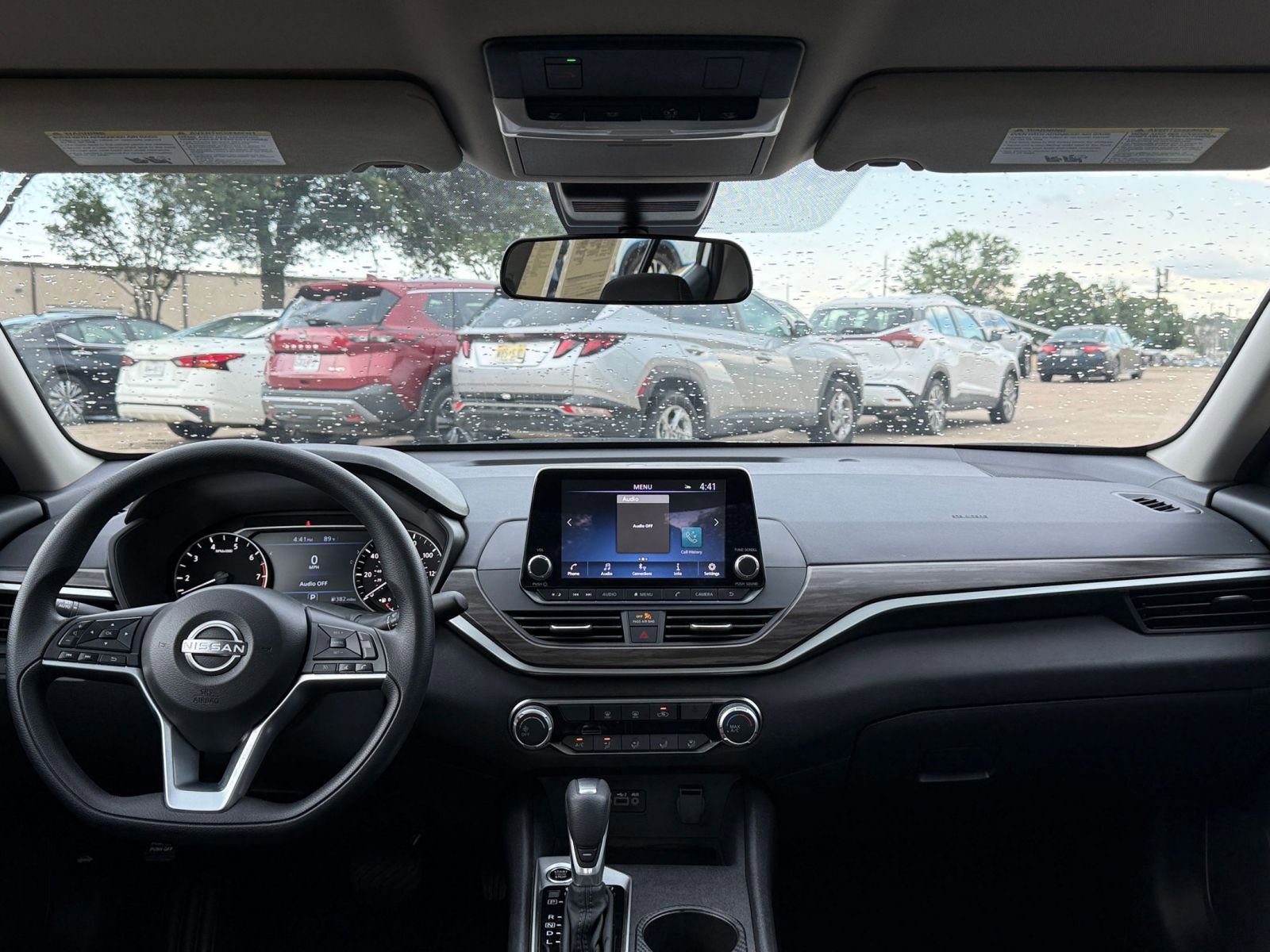 Thumbnail: 2025 Nissan Altima - 33