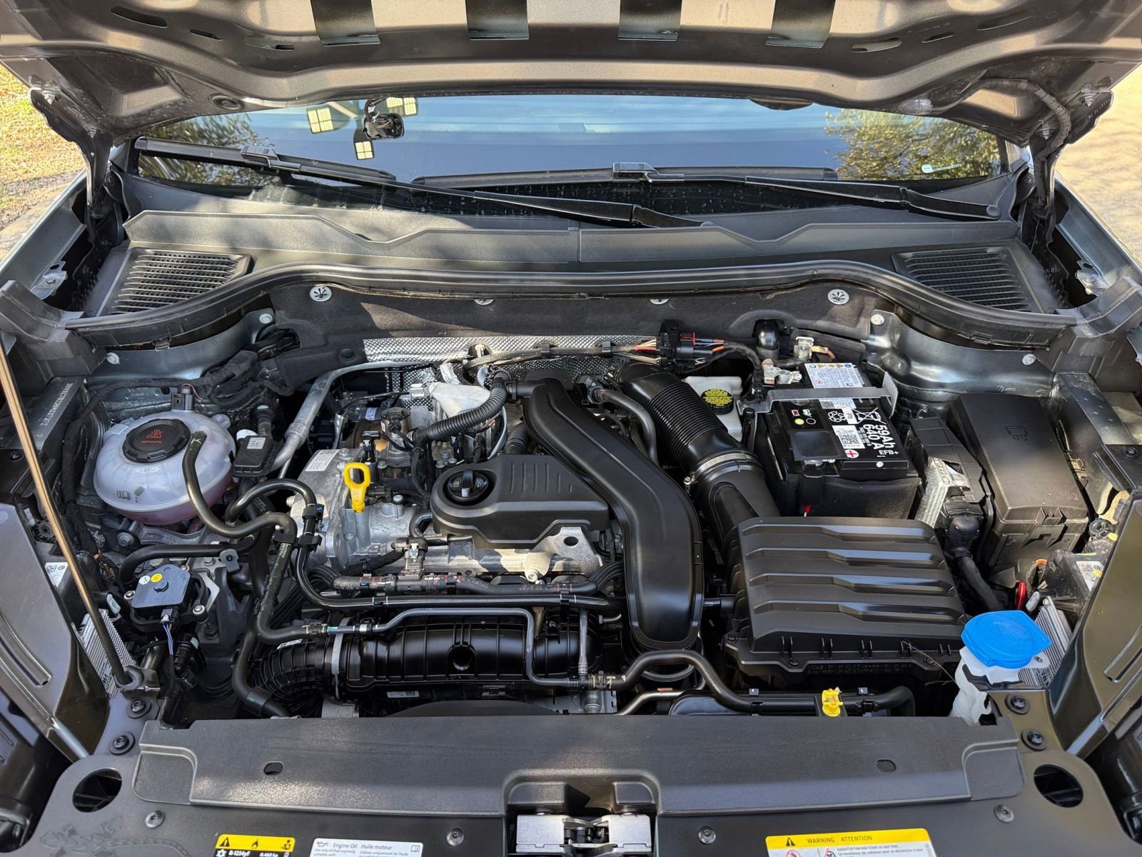 Thumbnail: 2025 Volkswagen Taos - 32