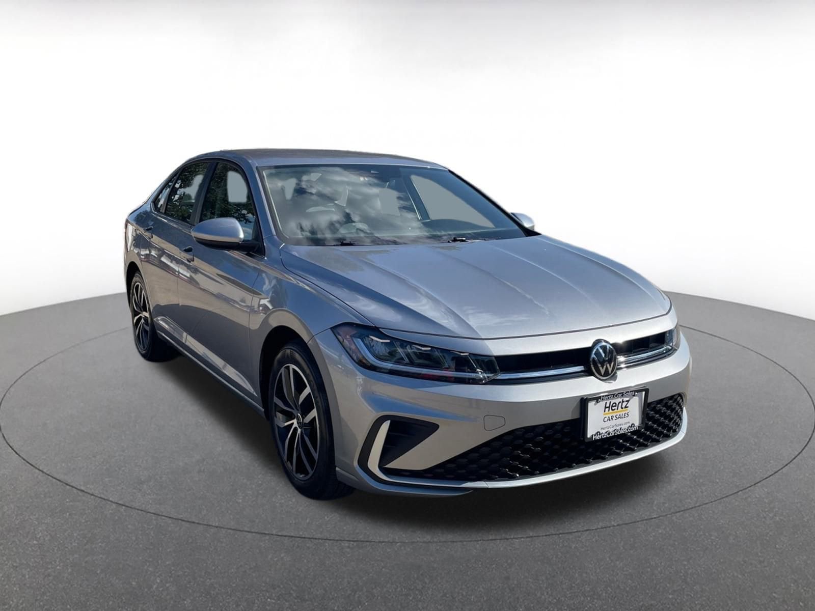 Thumbnail: 2025 Volkswagen Jetta - 1