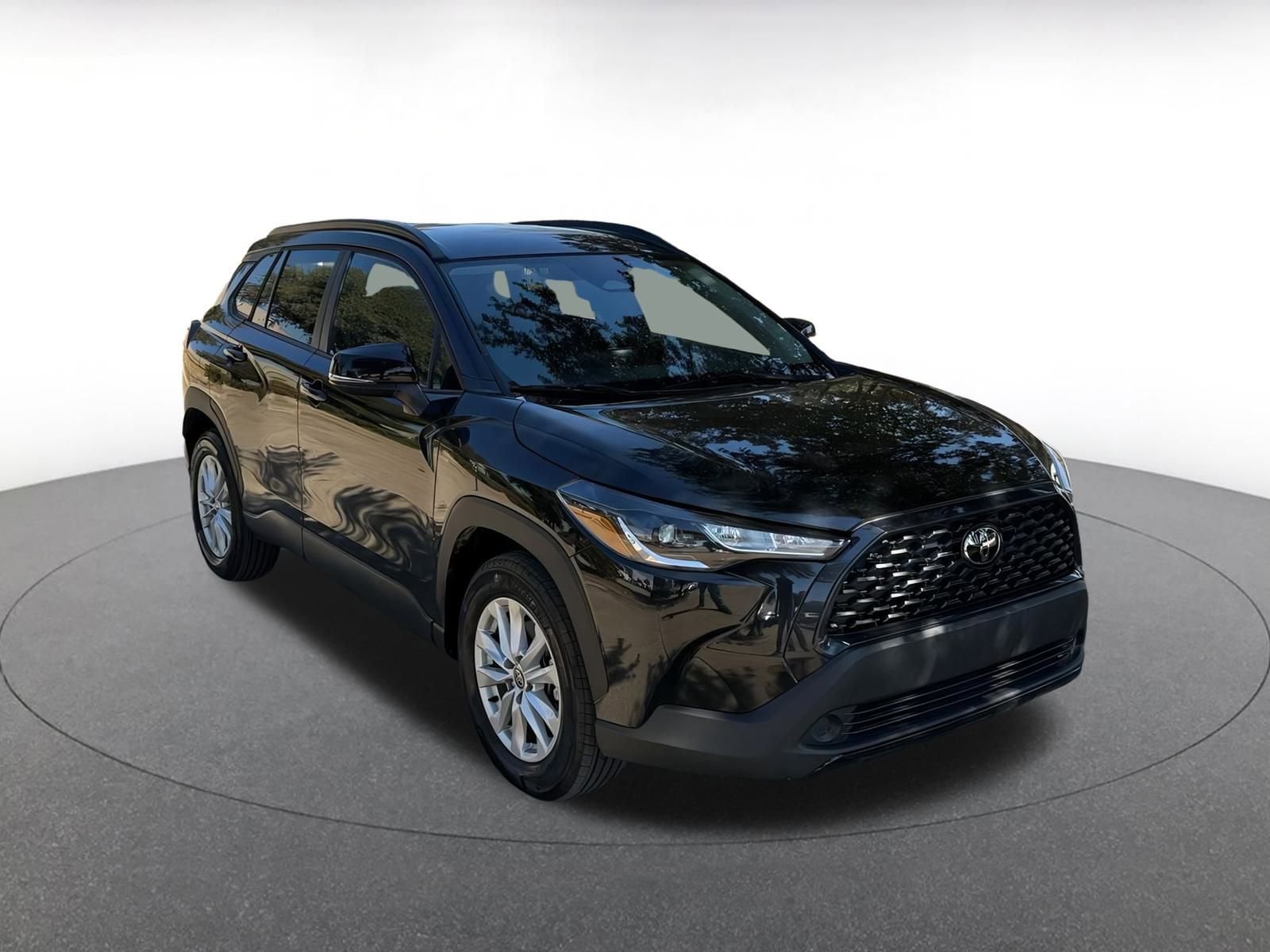 Thumbnail: 2025 Toyota Corolla Cross - 1