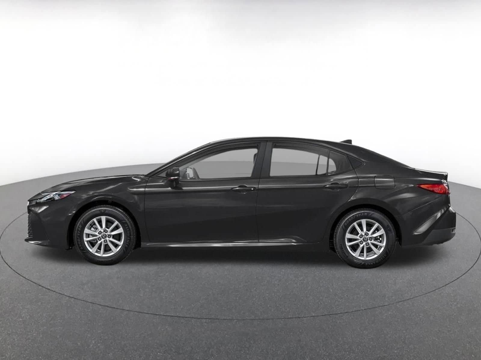 Thumbnail: 2025 Toyota Camry - 3