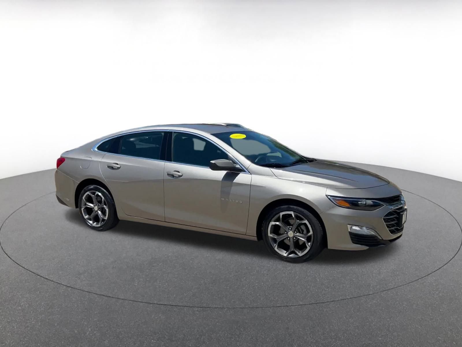Thumbnail: 2024 Chevrolet Malibu - 2
