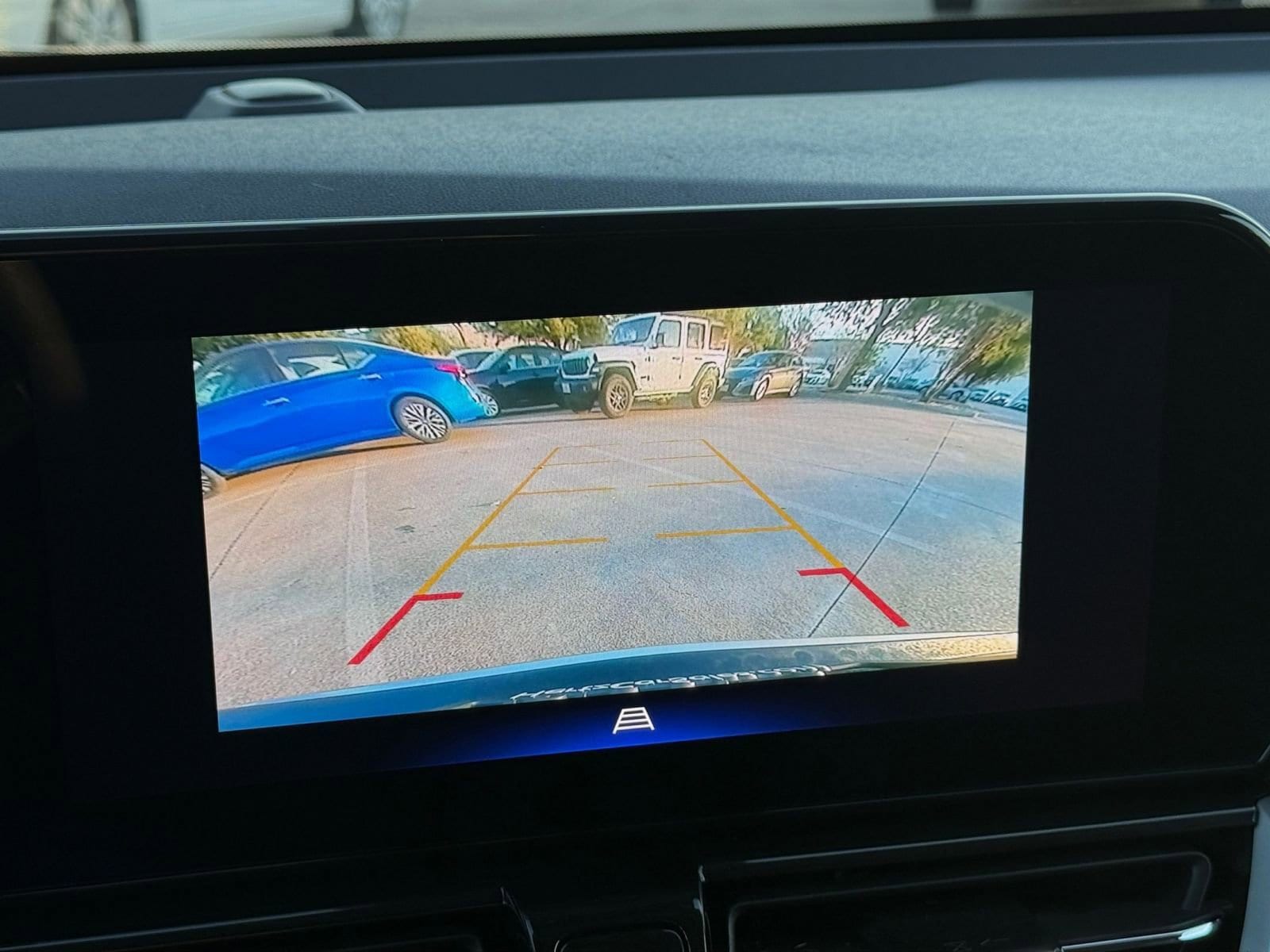 Thumbnail: 2025 Chevrolet TrailBlazer - 17