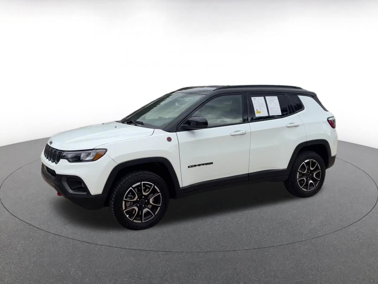 Thumbnail: 2025 Jeep Compass - 8
